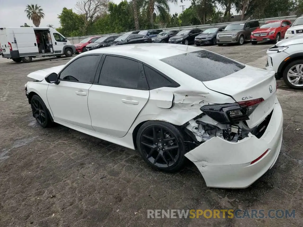 2 fotografías del automóvil dañado 2HGFE2F58SH537807 HONDA CIVIC 2025