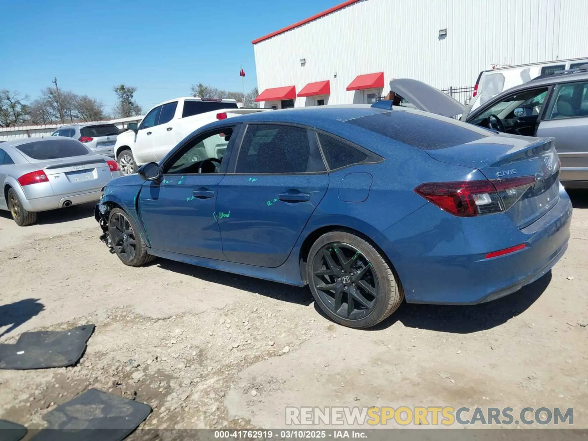 15 fotografías del automóvil dañado 2HGFE2F59SH514861 HONDA CIVIC 2025