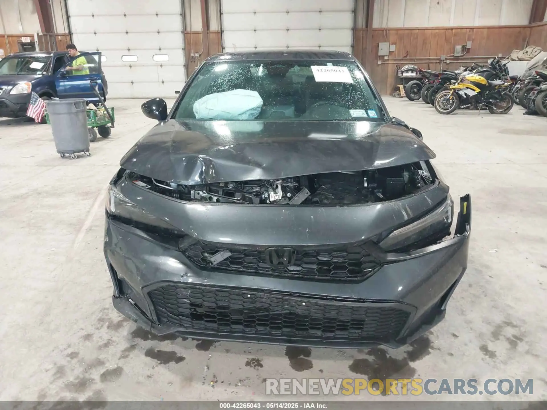 12 fotografías del automóvil dañado 2HGFE2F59SH530817 HONDA CIVIC 2025