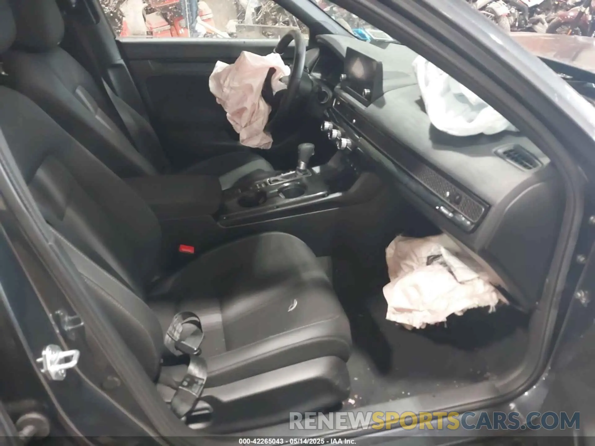 5 fotografías del automóvil dañado 2HGFE2F59SH530817 HONDA CIVIC 2025