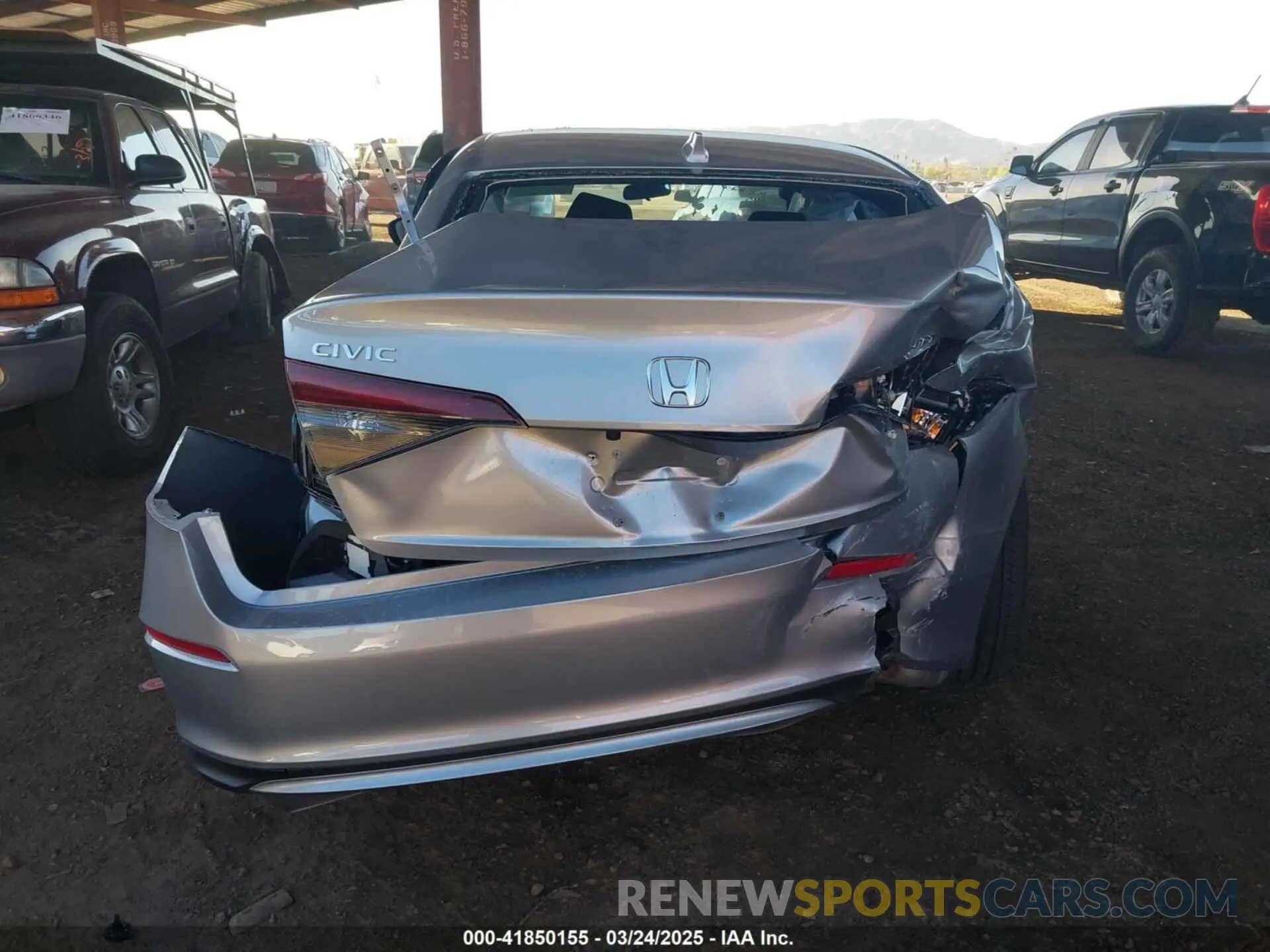 6 fotografías del automóvil dañado 2HGFE2F59SH536245 HONDA CIVIC 2025