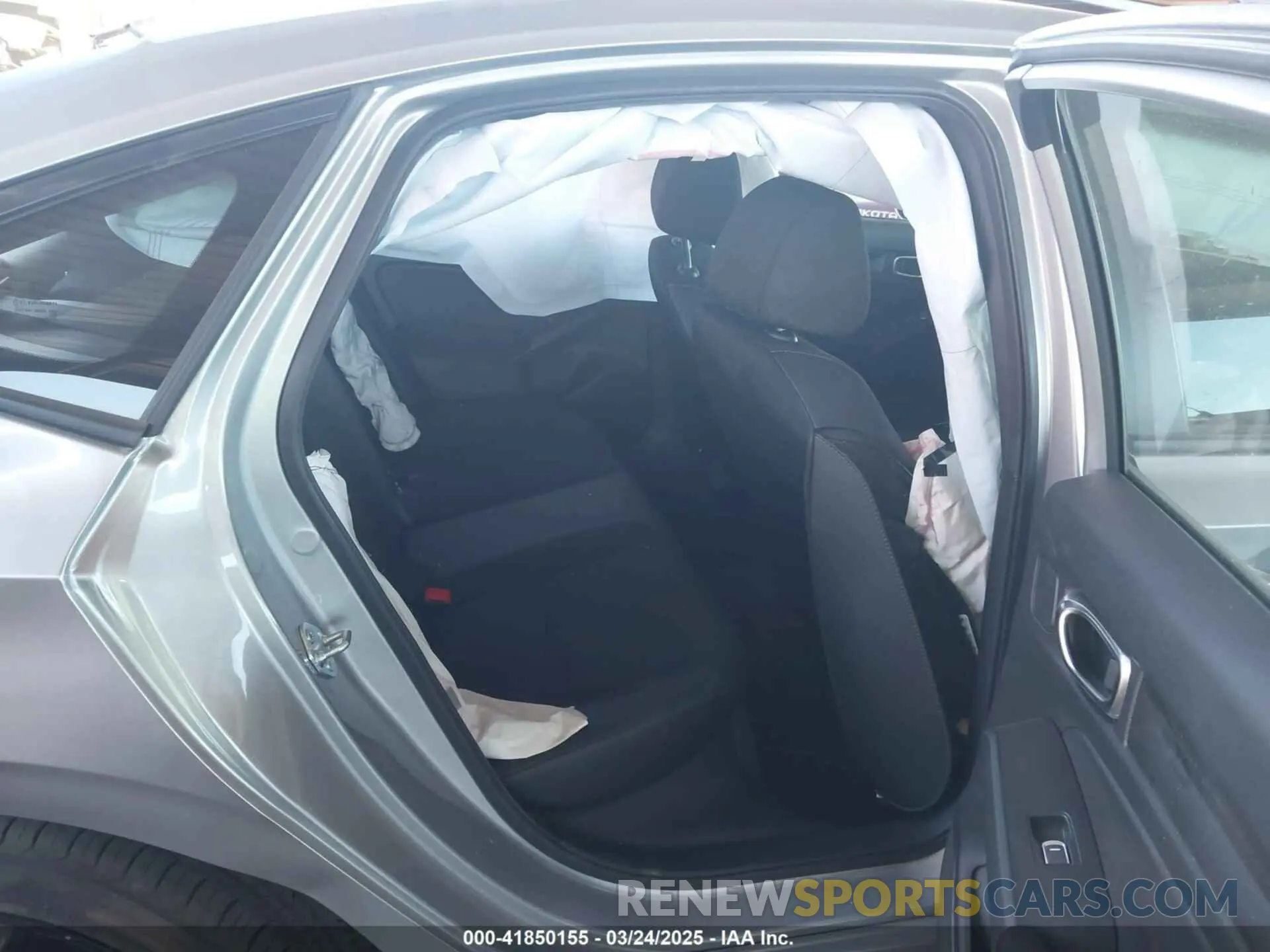 8 fotografías del automóvil dañado 2HGFE2F59SH536245 HONDA CIVIC 2025