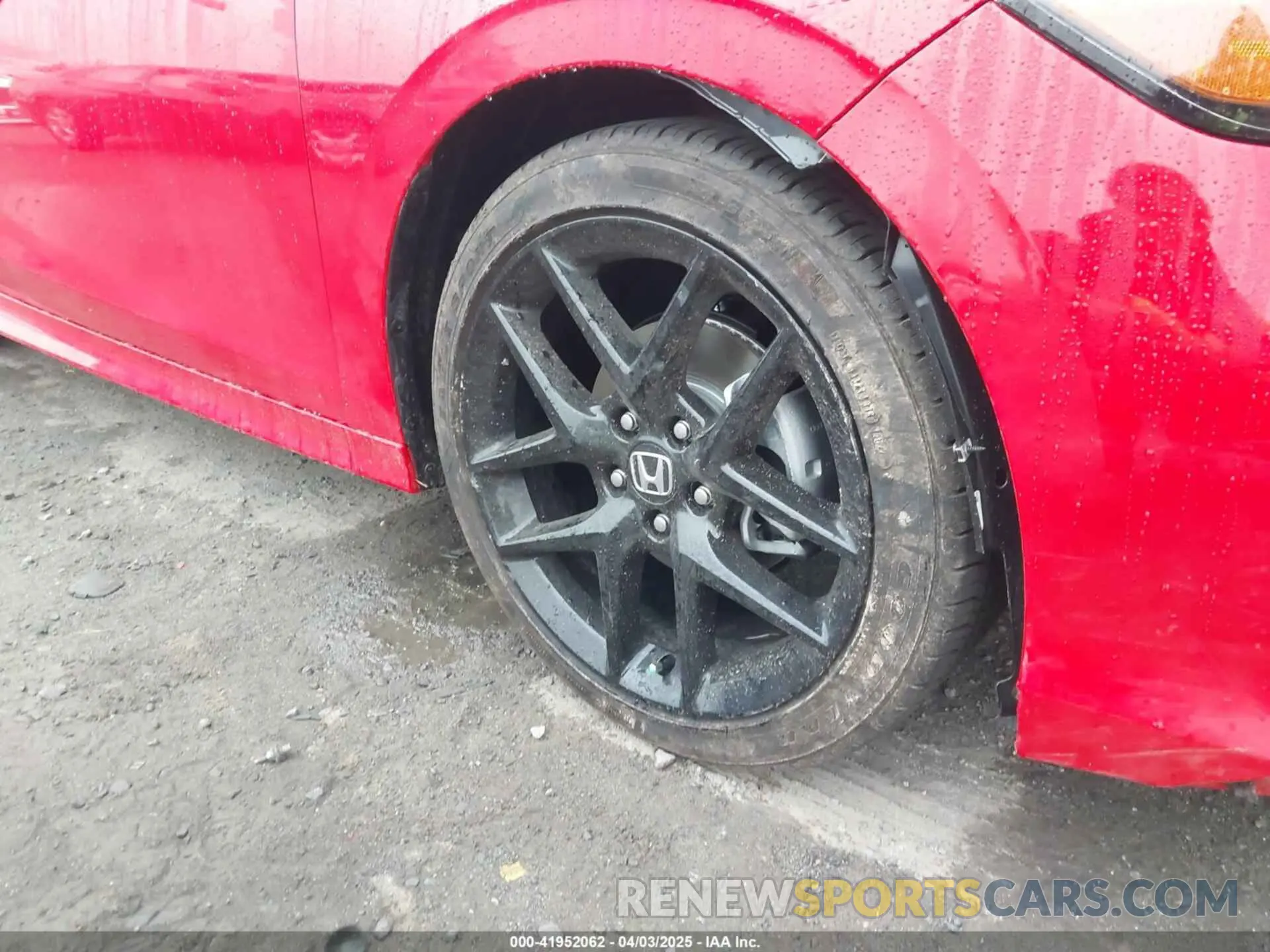 19 fotografías del automóvil dañado 2HGFE2F59SH555619 HONDA CIVIC 2025