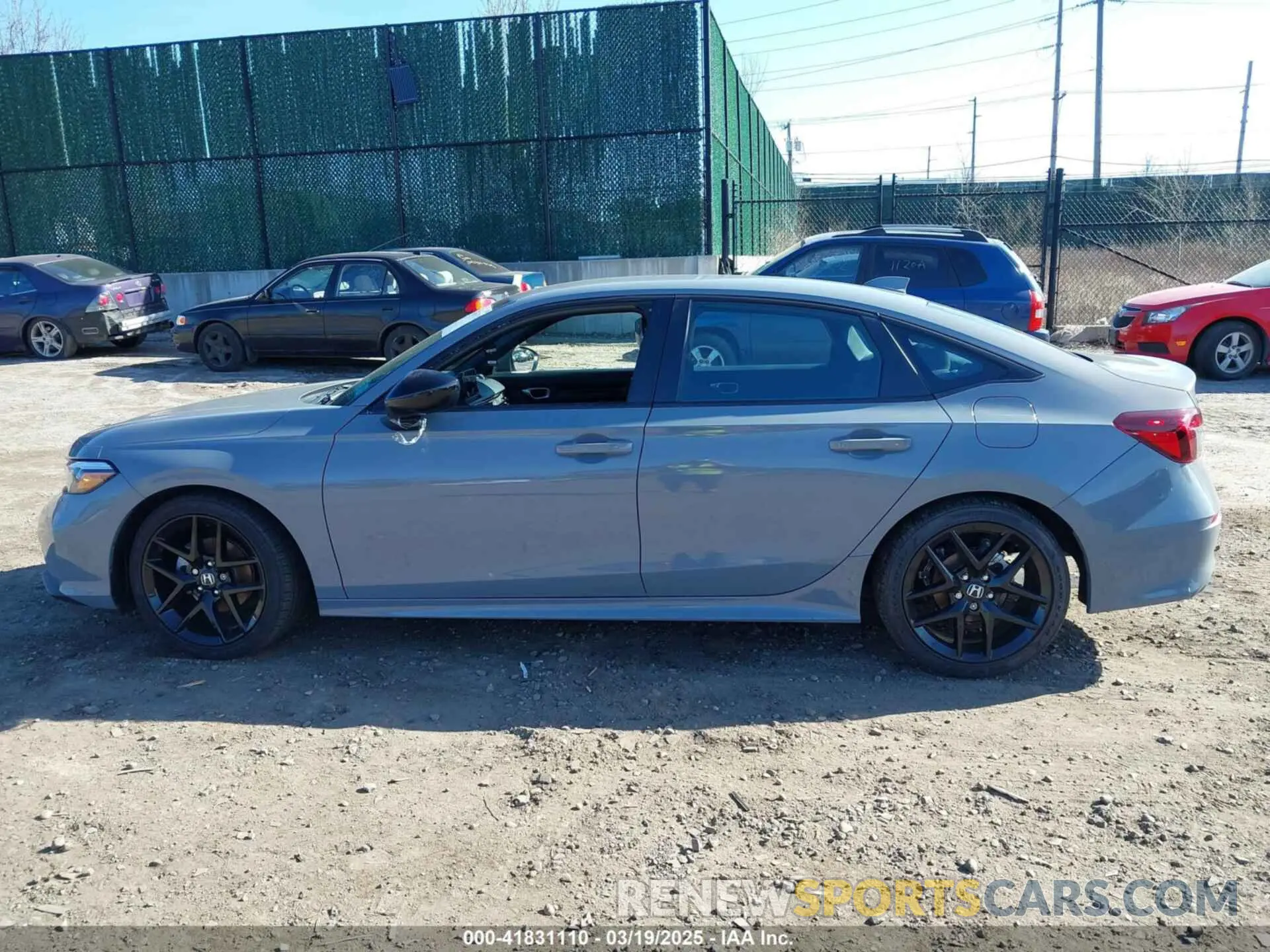 14 fotografías del automóvil dañado 2HGFE2F5XSH521799 HONDA CIVIC 2025