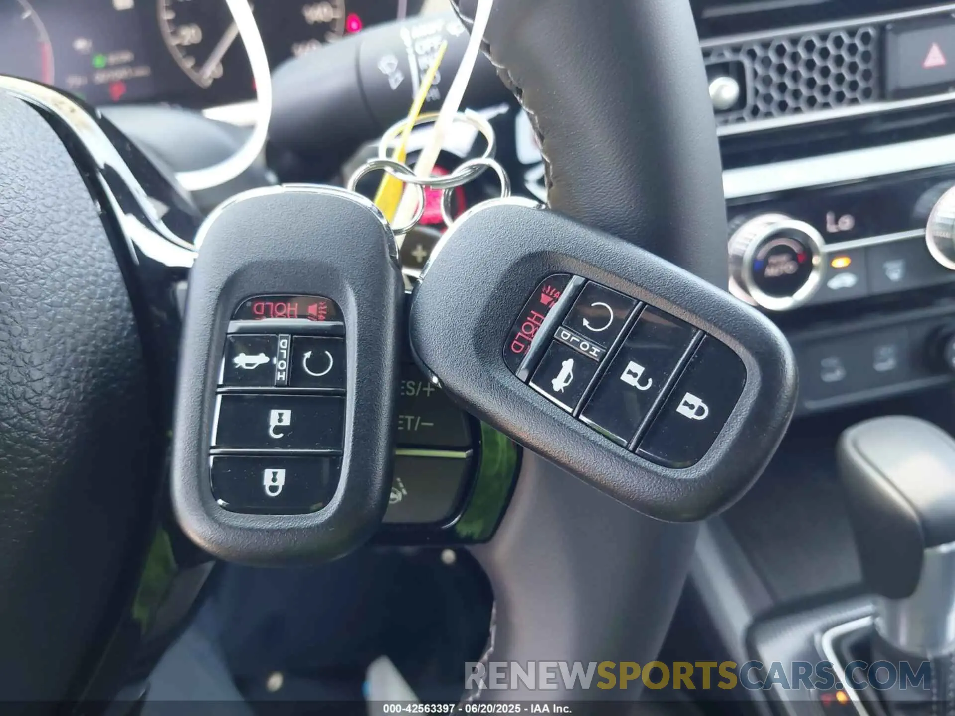 11 fotografías del automóvil dañado 2HGFE2F5XSH584966 HONDA CIVIC 2025
