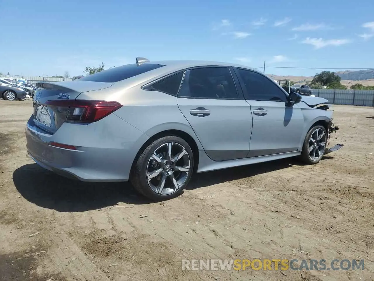 3 fotografías del automóvil dañado 2HGFE4F82SH304091 HONDA CIVIC 2025