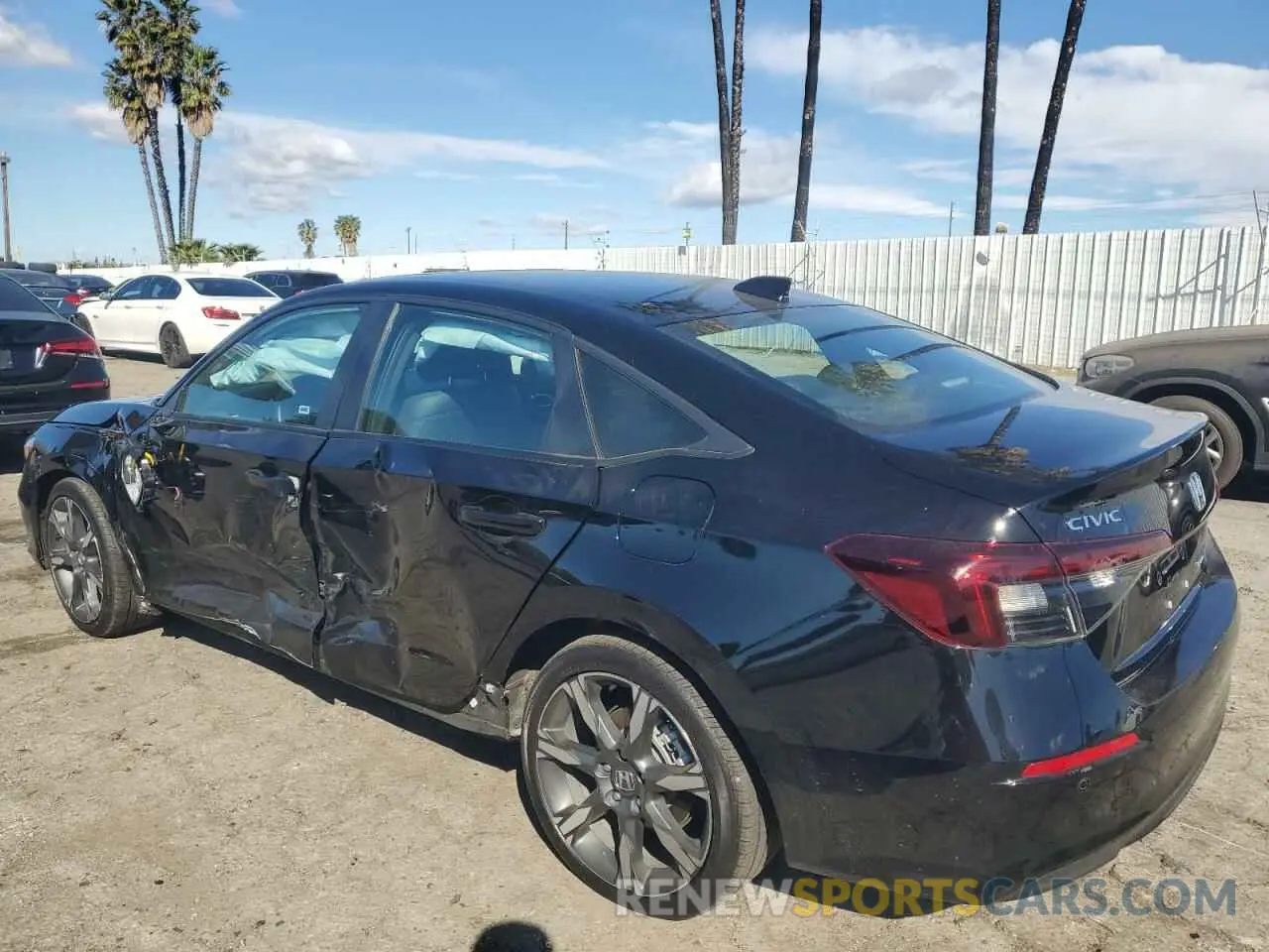2 fotografías del automóvil dañado 2HGFE4F86SH301081 HONDA CIVIC 2025