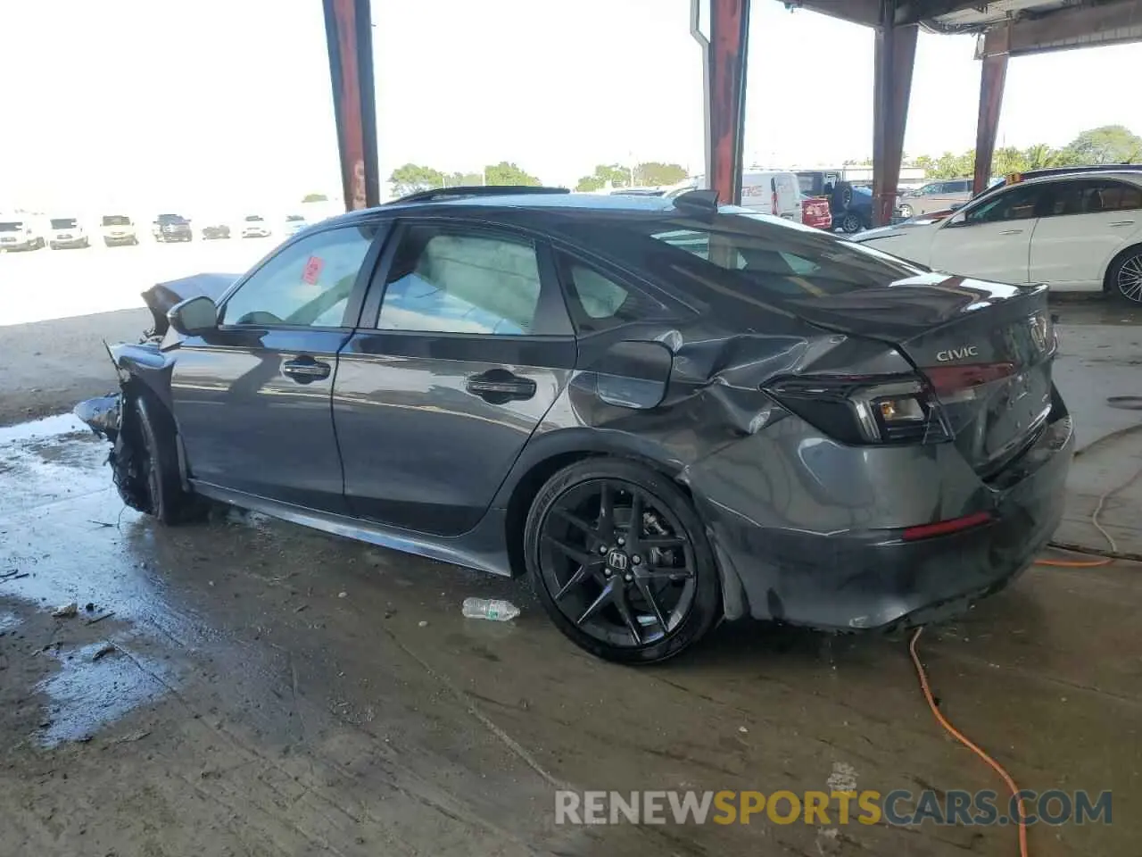 2 fotografías del automóvil dañado 2HGFE4F86SH309147 HONDA CIVIC 2025