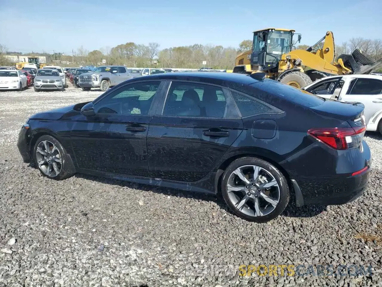 2 fotografías del automóvil dañado 2HGFE4F8XSH310544 HONDA CIVIC 2025