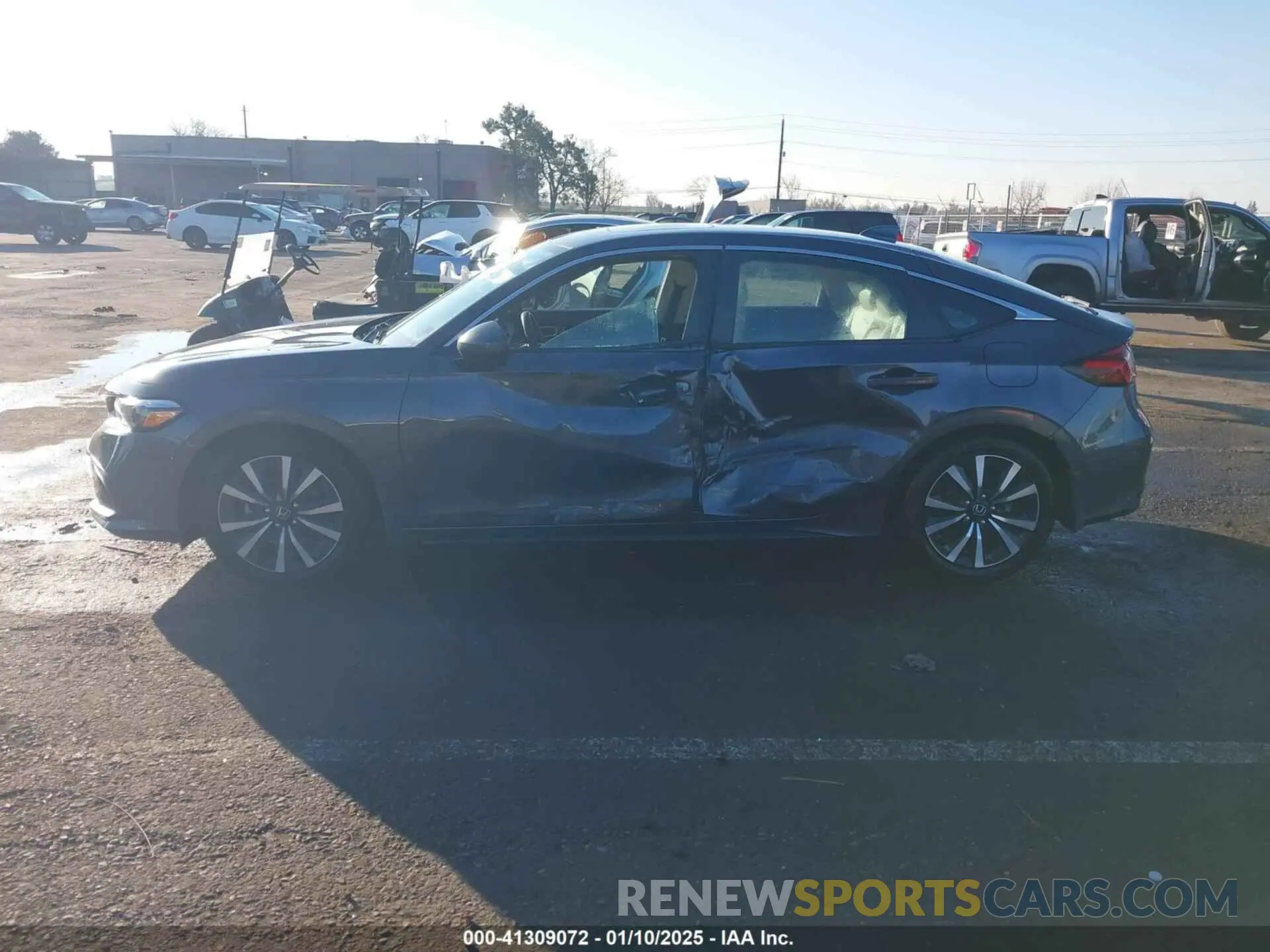 15 fotografías del automóvil dañado 19XFL1H77PE012706 HONDA CIVIC HATCHBACK 2023