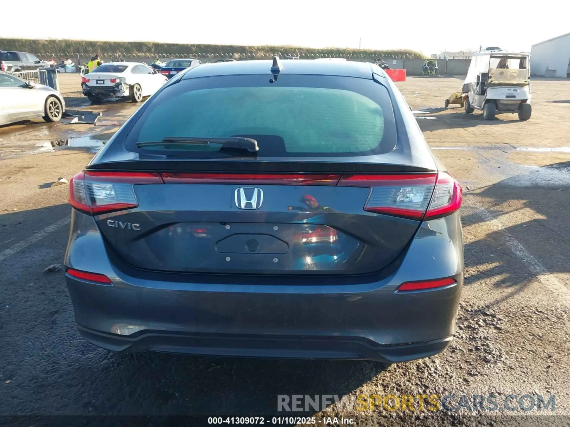 17 fotografías del automóvil dañado 19XFL1H77PE012706 HONDA CIVIC HATCHBACK 2023