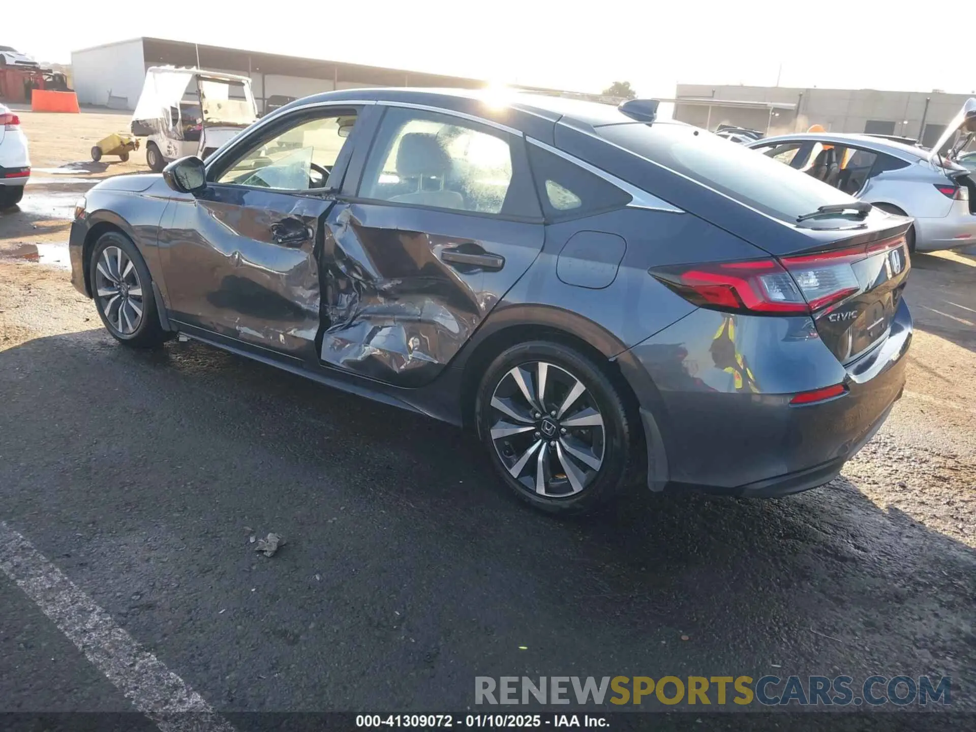 3 fotografías del automóvil dañado 19XFL1H77PE012706 HONDA CIVIC HATCHBACK 2023