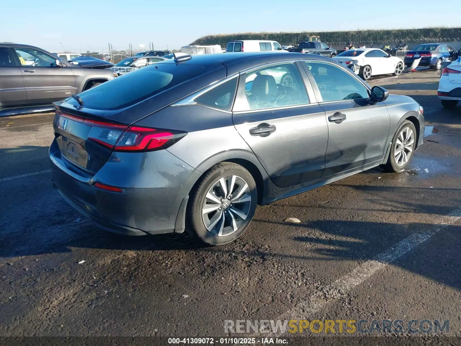 4 fotografías del automóvil dañado 19XFL1H77PE012706 HONDA CIVIC HATCHBACK 2023