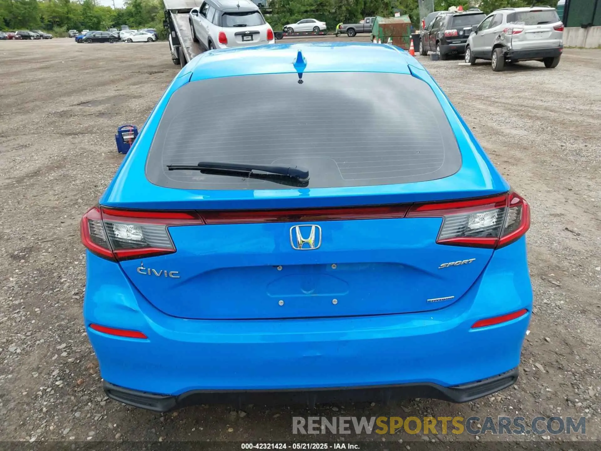 16 fotografías del automóvil dañado 19XFL4H85SE006857 HONDA CIVIC HYBRID 2025