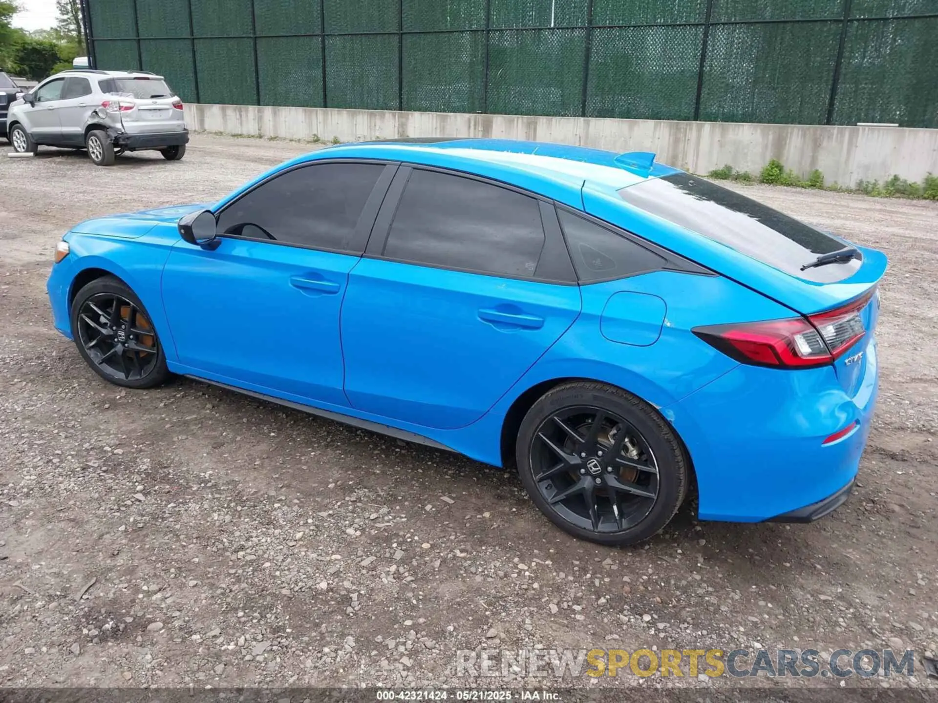 3 fotografías del automóvil dañado 19XFL4H85SE006857 HONDA CIVIC HYBRID 2025