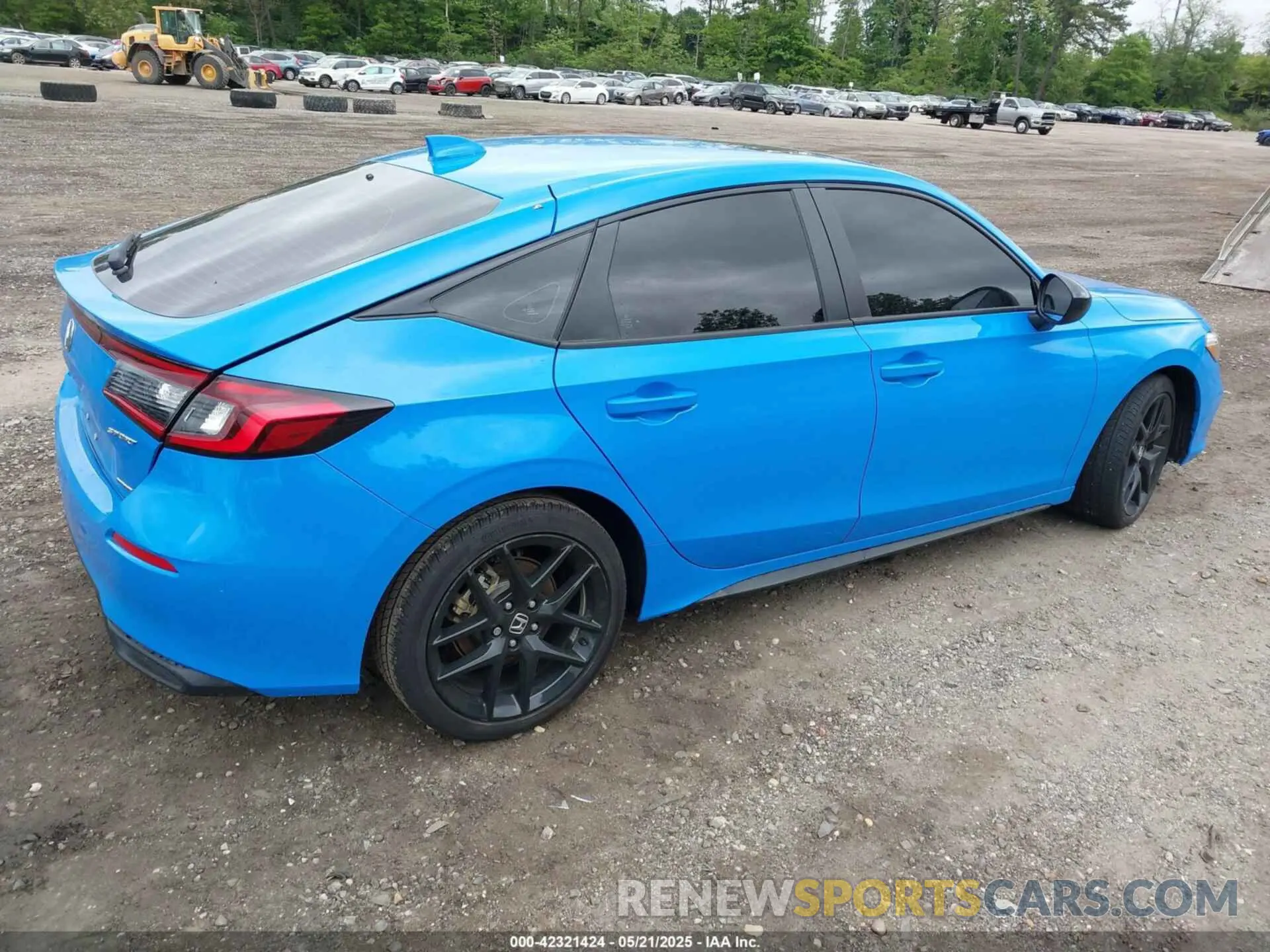 4 fotografías del automóvil dañado 19XFL4H85SE006857 HONDA CIVIC HYBRID 2025