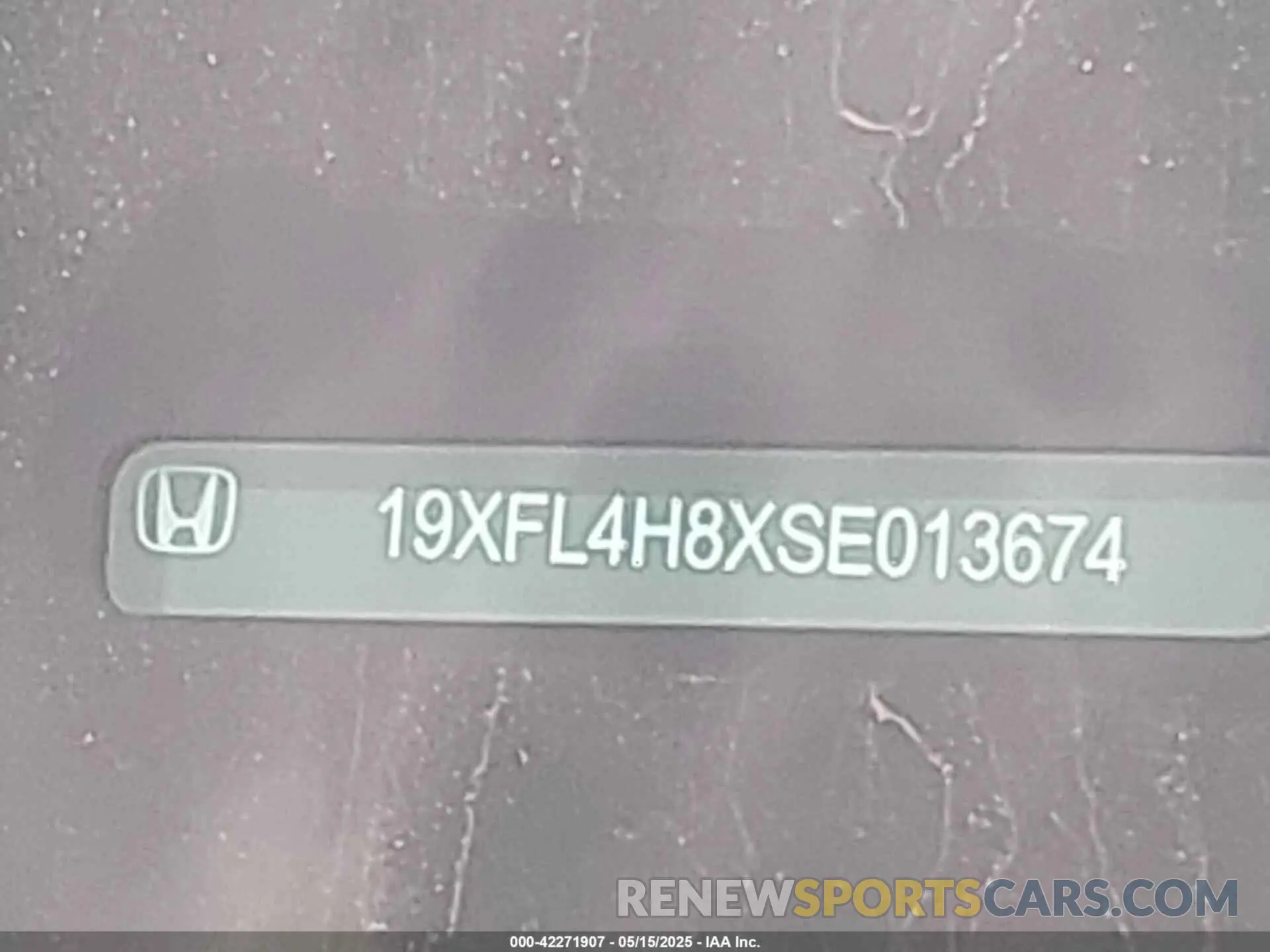 9 fotografías del automóvil dañado 19XFL4H8XSE013674 HONDA CIVIC HYBRID 2025