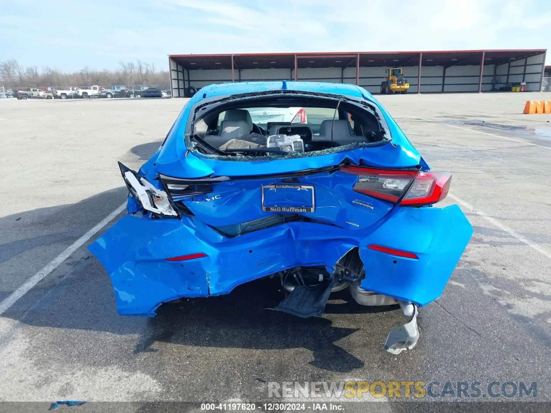 16 fotografías del automóvil dañado 19XFL4H98SE006425 HONDA CIVIC  HYBRID 2025