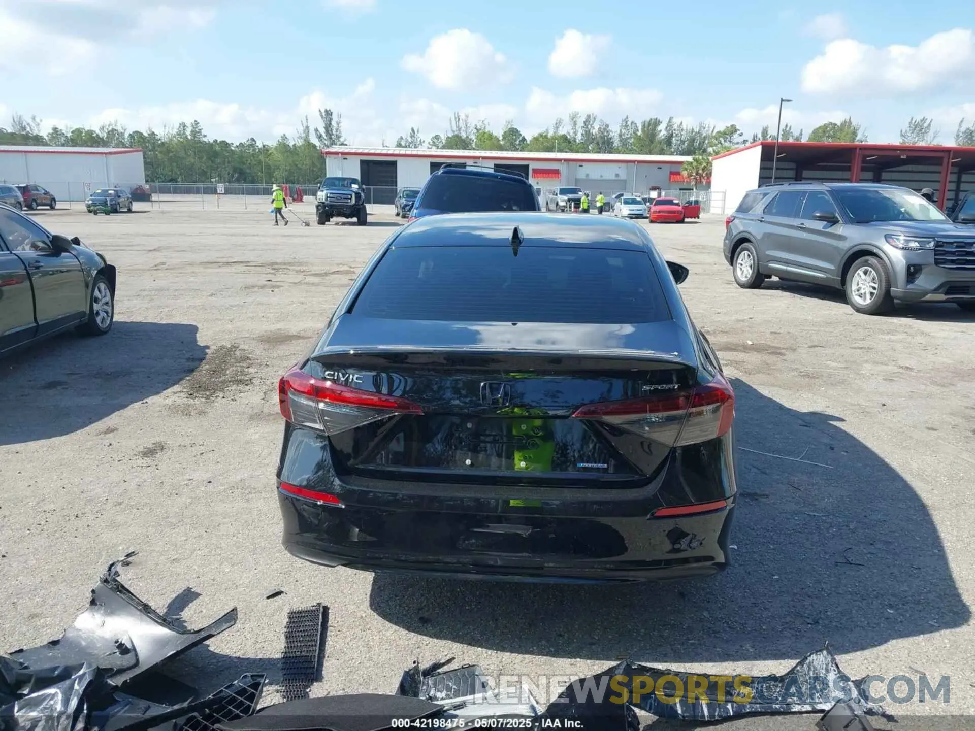 16 fotografías del automóvil dañado 2HGFE4F80SH316661 HONDA CIVIC  HYBRID 2025