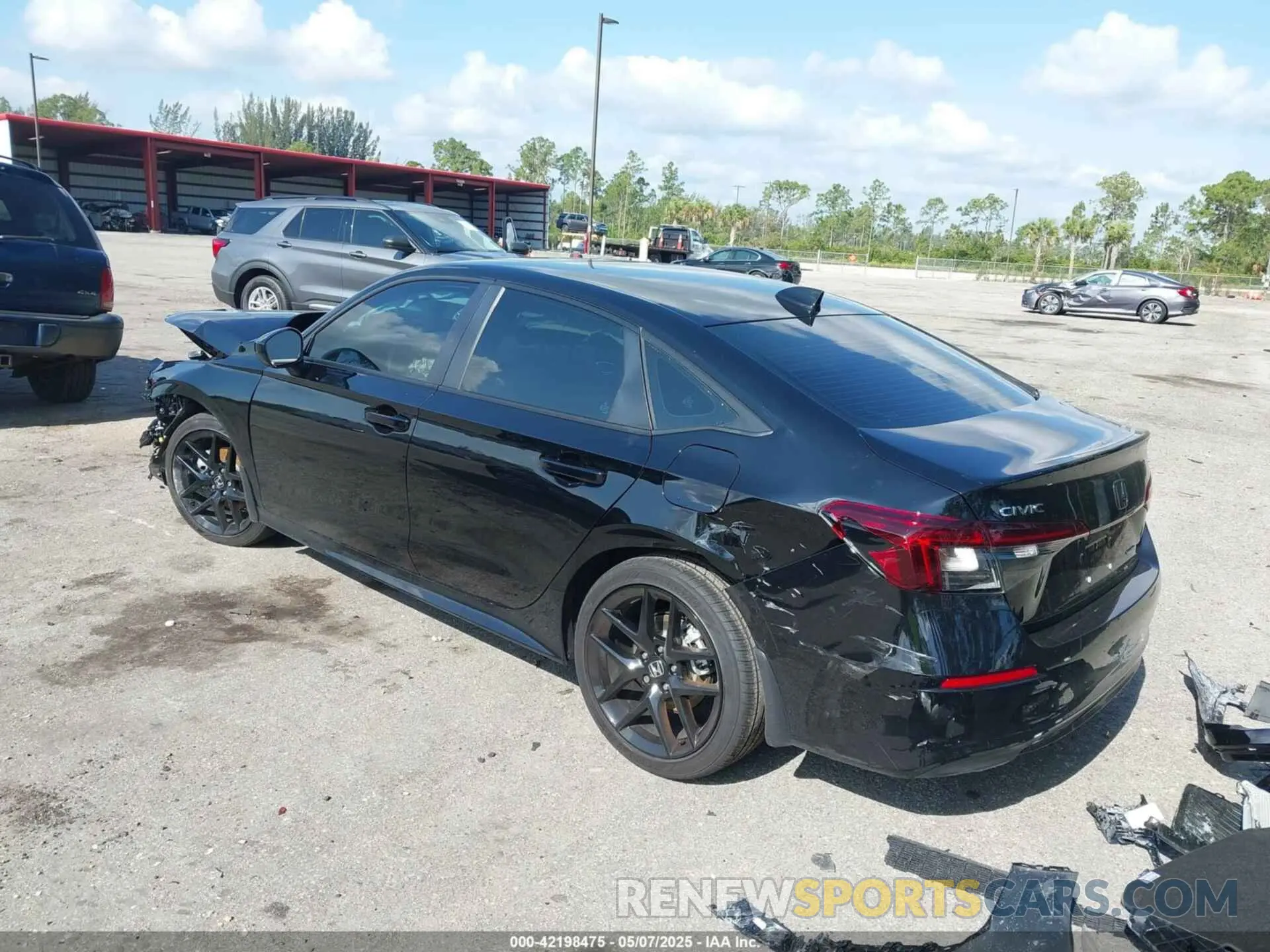3 fotografías del automóvil dañado 2HGFE4F80SH316661 HONDA CIVIC  HYBRID 2025