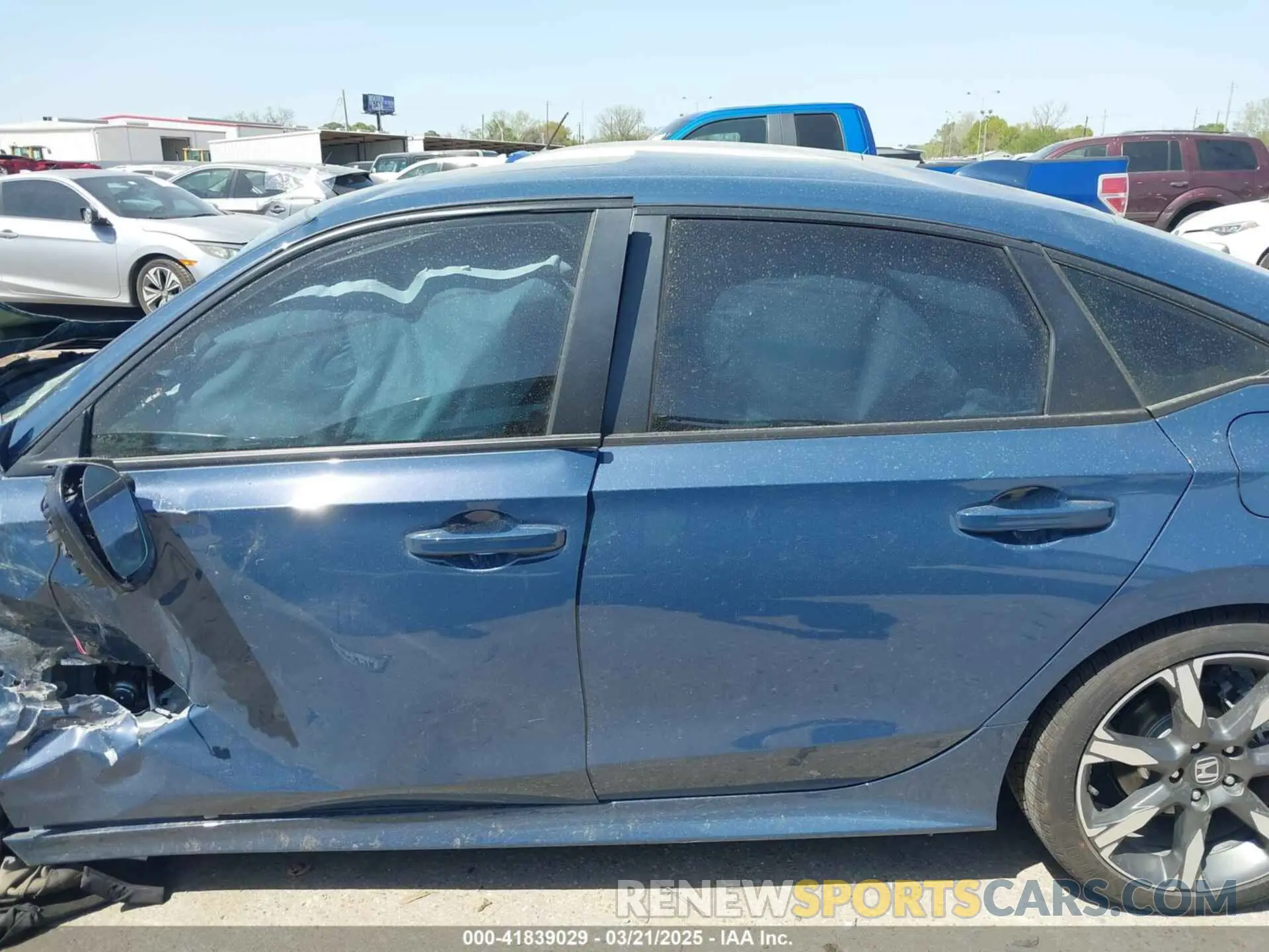 13 fotografías del automóvil dañado 2HGFE4F81SH321500 HONDA CIVIC  HYBRID 2025
