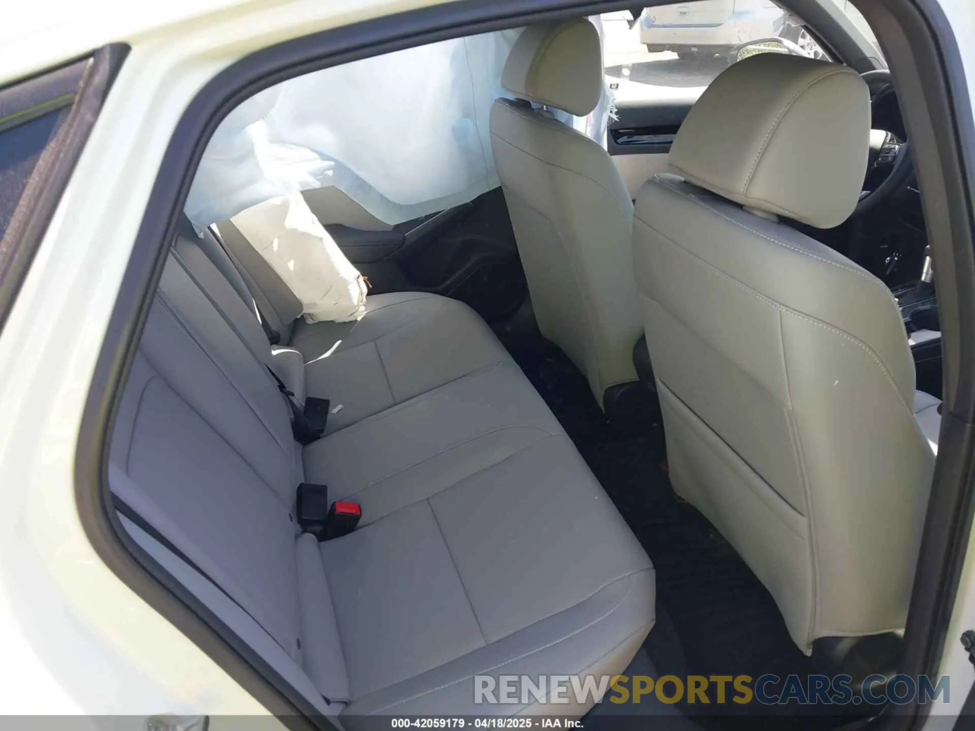 8 fotografías del automóvil dañado 2HGFE4F81SH326664 HONDA CIVIC  HYBRID 2025