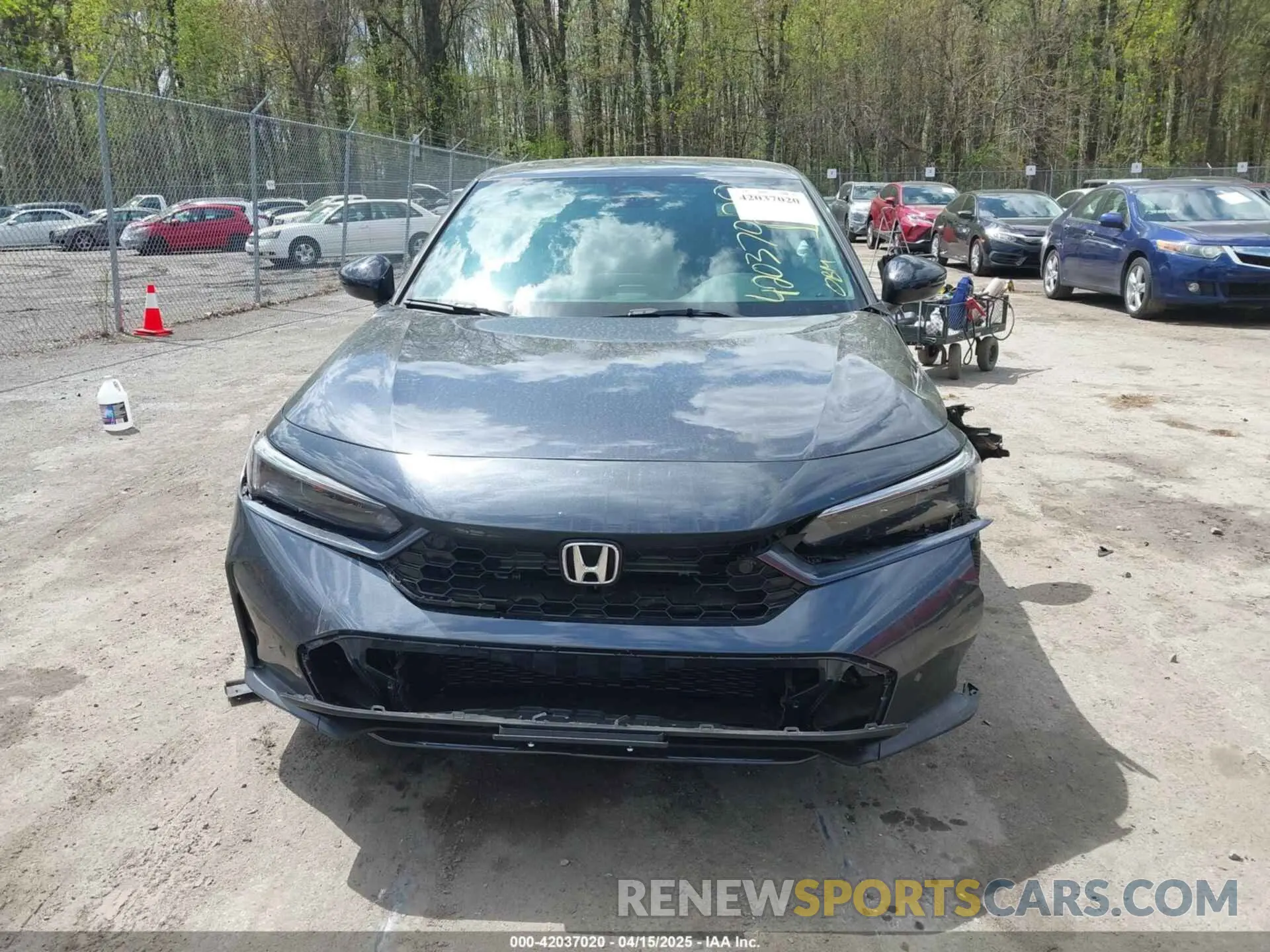 12 fotografías del automóvil dañado 2HGFE4F84SH302357 HONDA CIVIC  HYBRID 2025