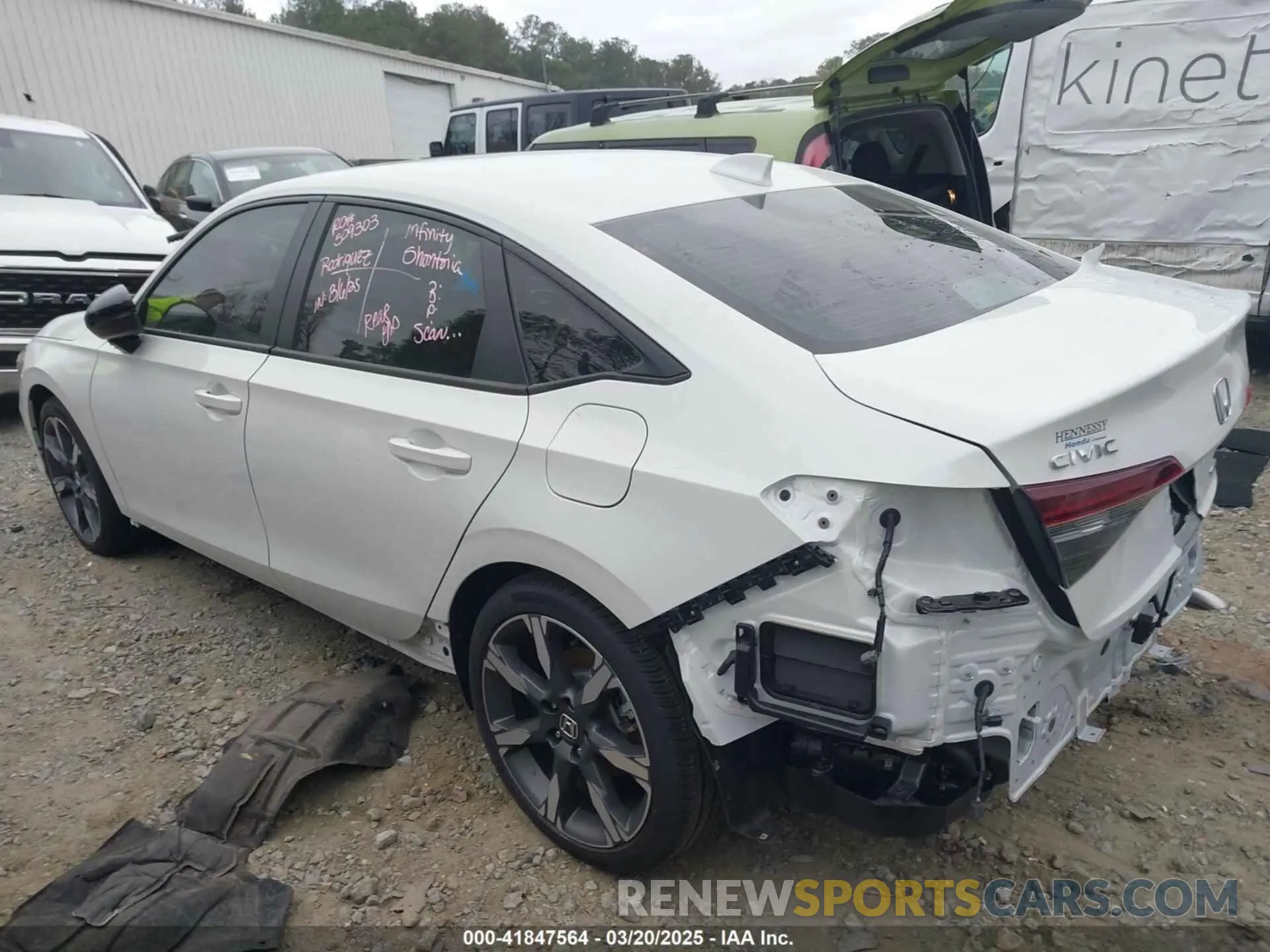 3 fotografías del automóvil dañado 2HGFE4F84SH318803 HONDA CIVIC  HYBRID 2025