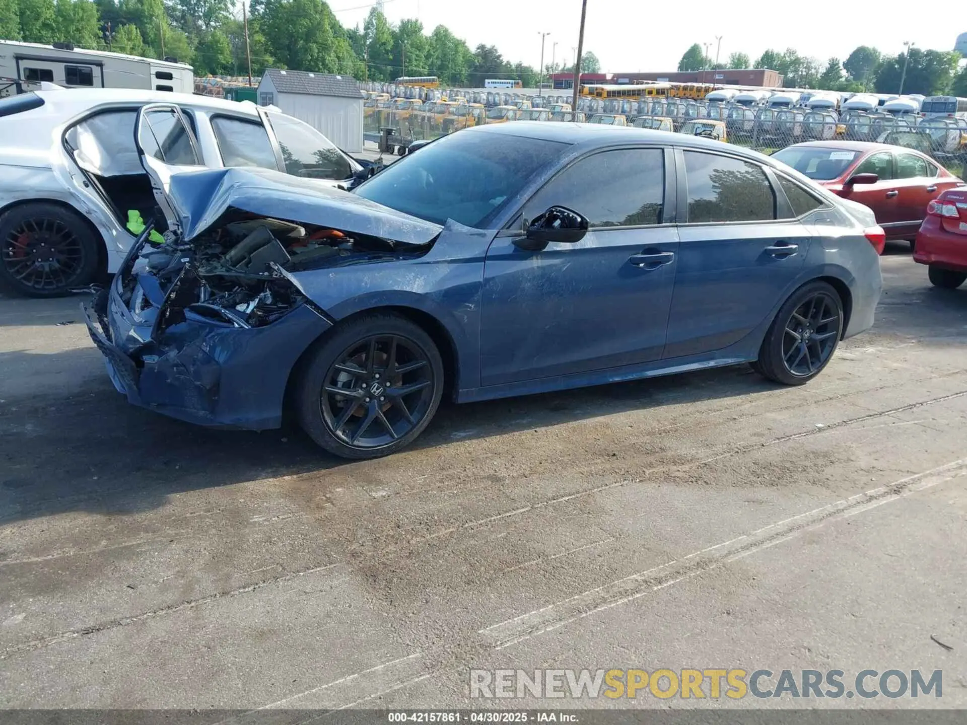 2 fotografías del automóvil dañado 2HGFE4F85SH305204 HONDA CIVIC  HYBRID 2025