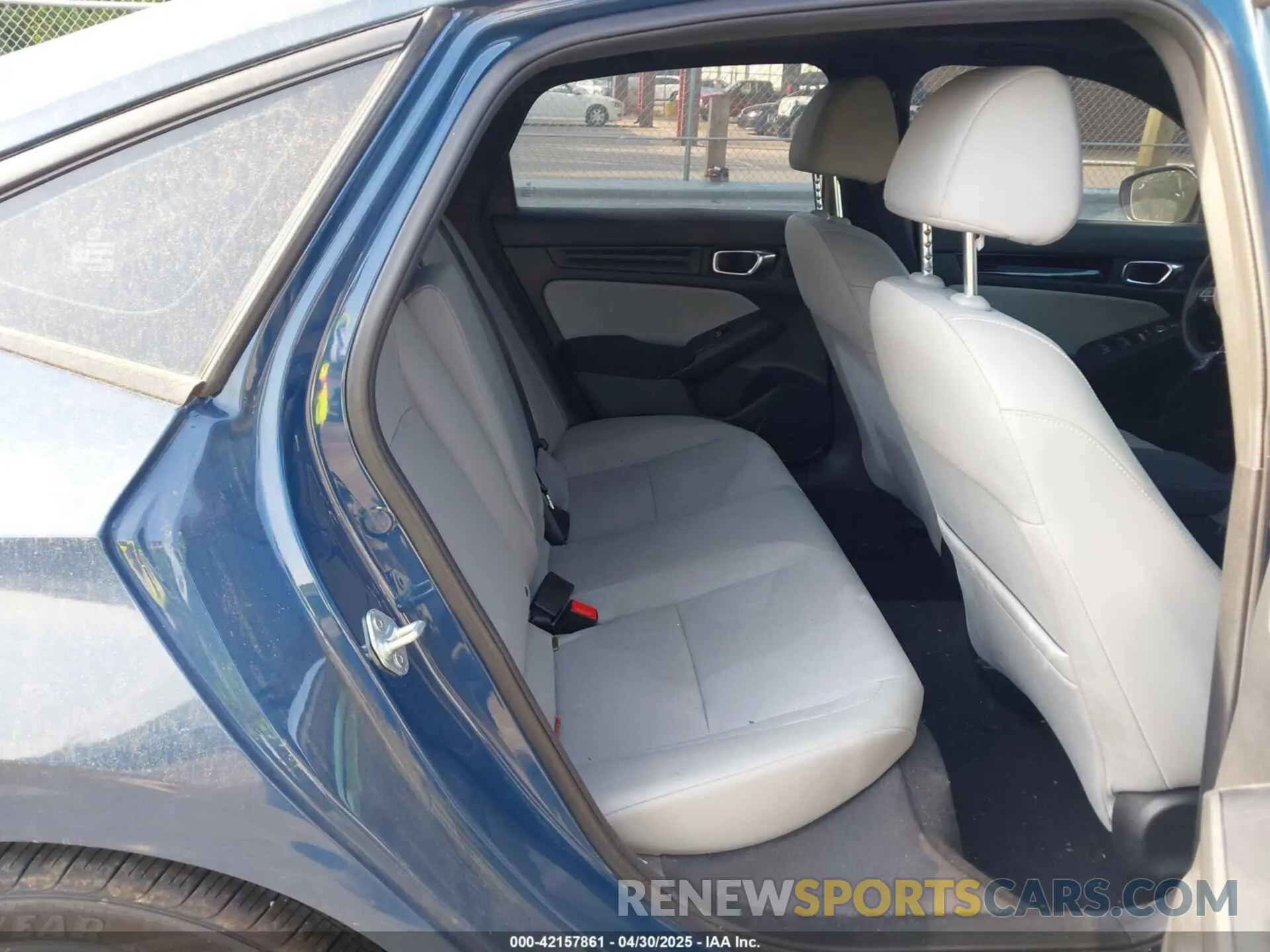 8 fotografías del automóvil dañado 2HGFE4F85SH305204 HONDA CIVIC  HYBRID 2025