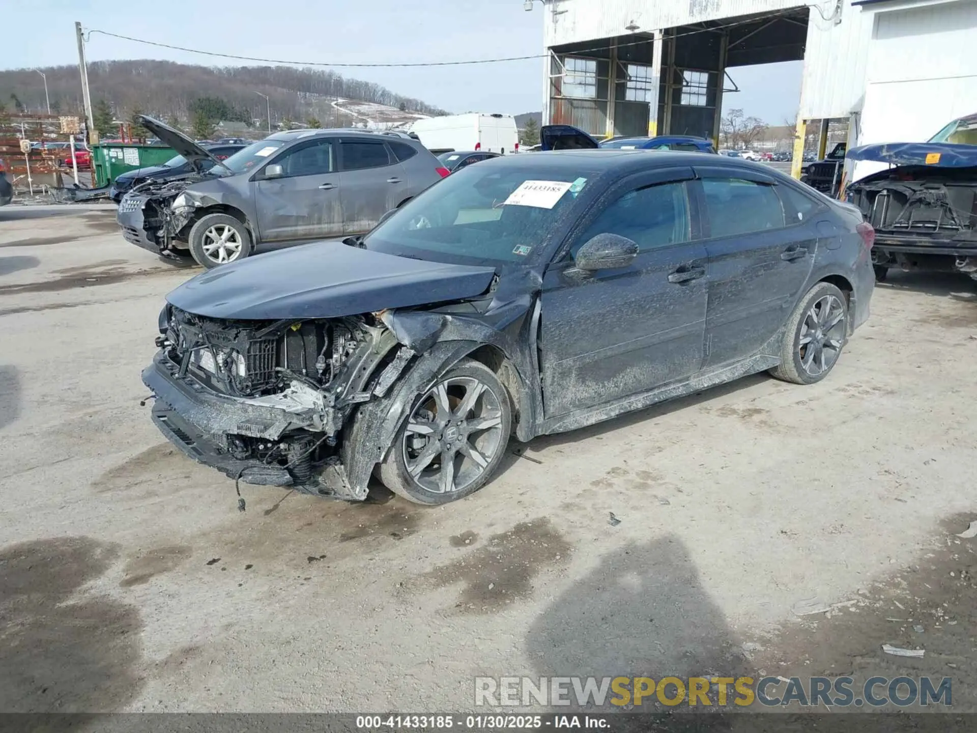 2 fotografías del automóvil dañado 2HGFE4F87SH306841 HONDA CIVIC  HYBRID 2025