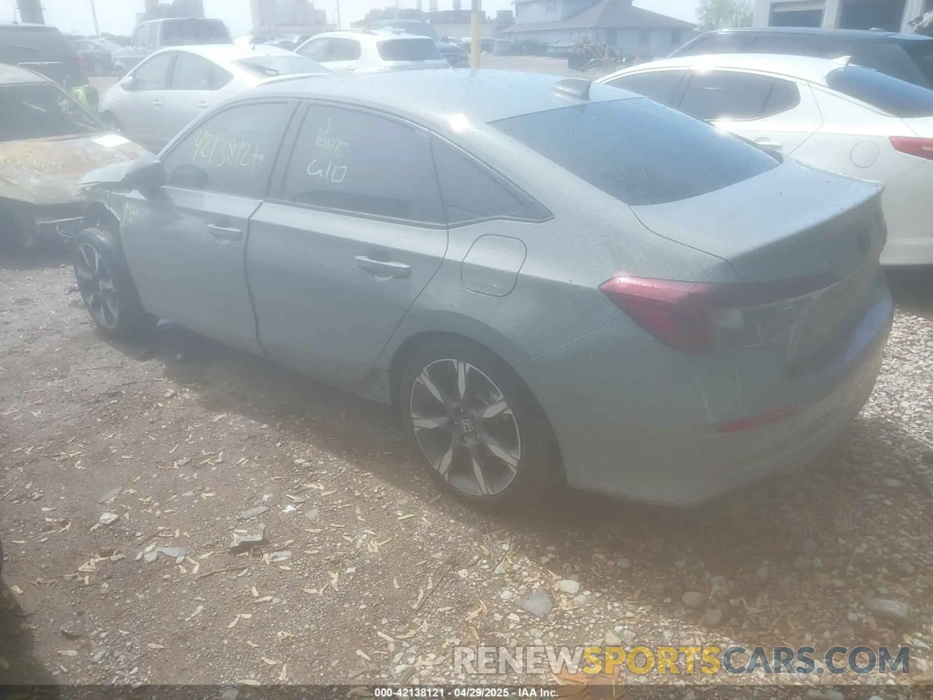 3 fotografías del automóvil dañado 2HGFE4F88SH314463 HONDA CIVIC  HYBRID 2025