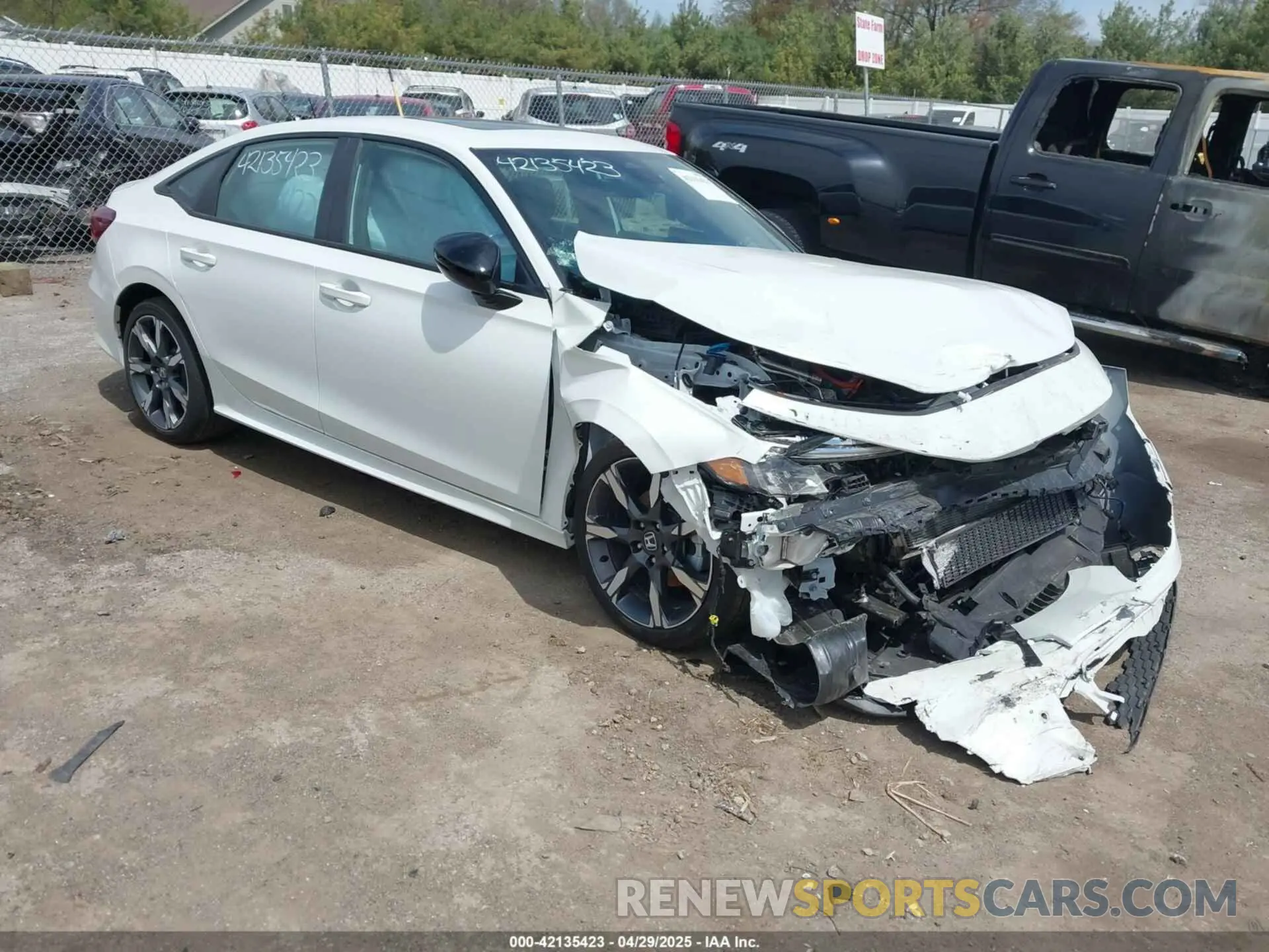 1 fotografías del automóvil dañado 2HGFE4F88SH318061 HONDA CIVIC  HYBRID 2025