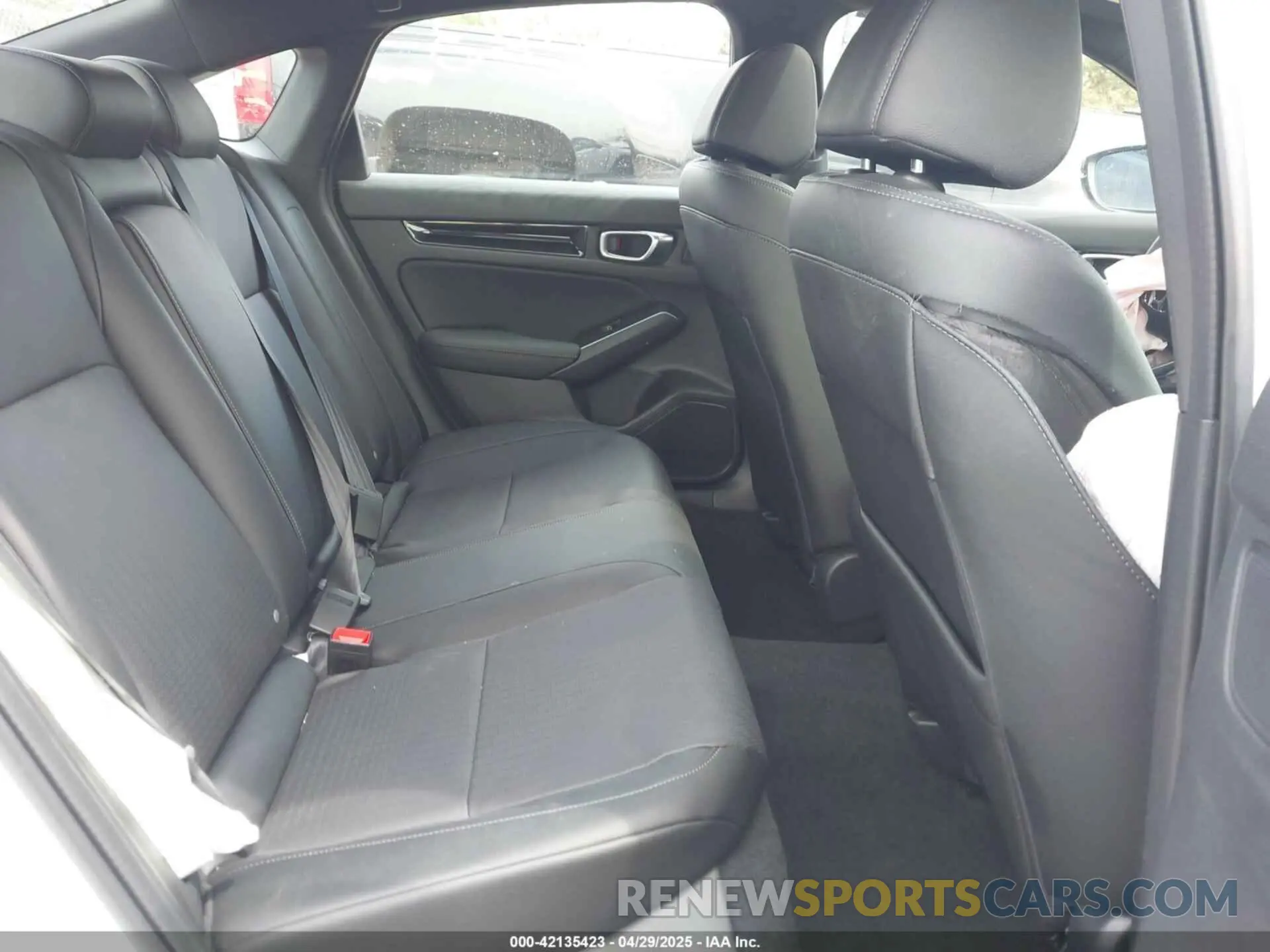 8 fotografías del automóvil dañado 2HGFE4F88SH318061 HONDA CIVIC  HYBRID 2025