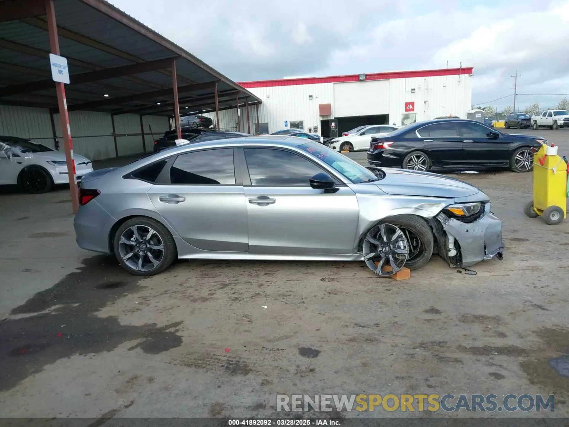 13 fotografías del automóvil dañado 2HGFE4F89SH317825 HONDA CIVIC  HYBRID 2025