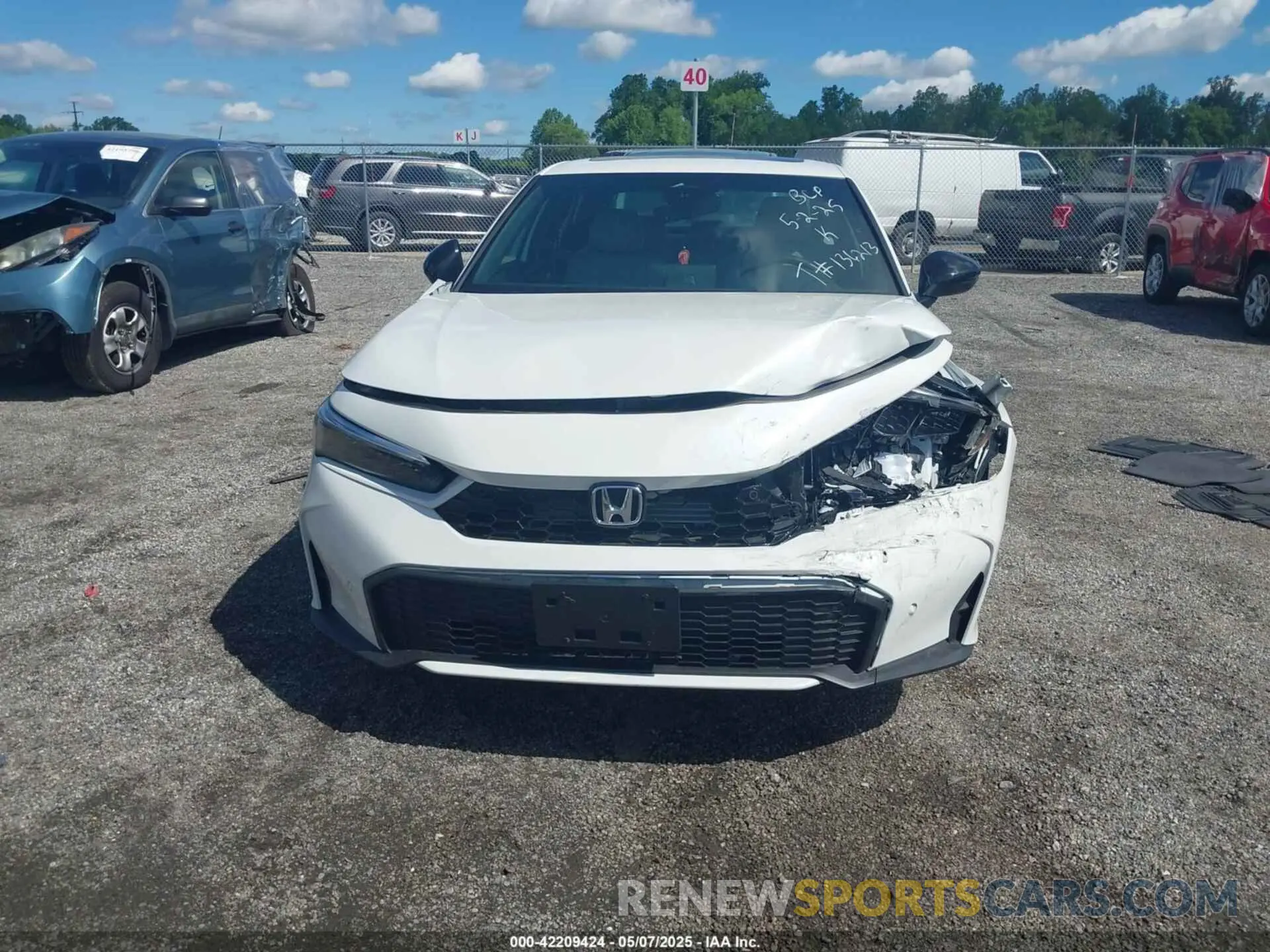 12 fotografías del automóvil dañado 2HGFE4F89SH323625 HONDA CIVIC HYBRID 2025