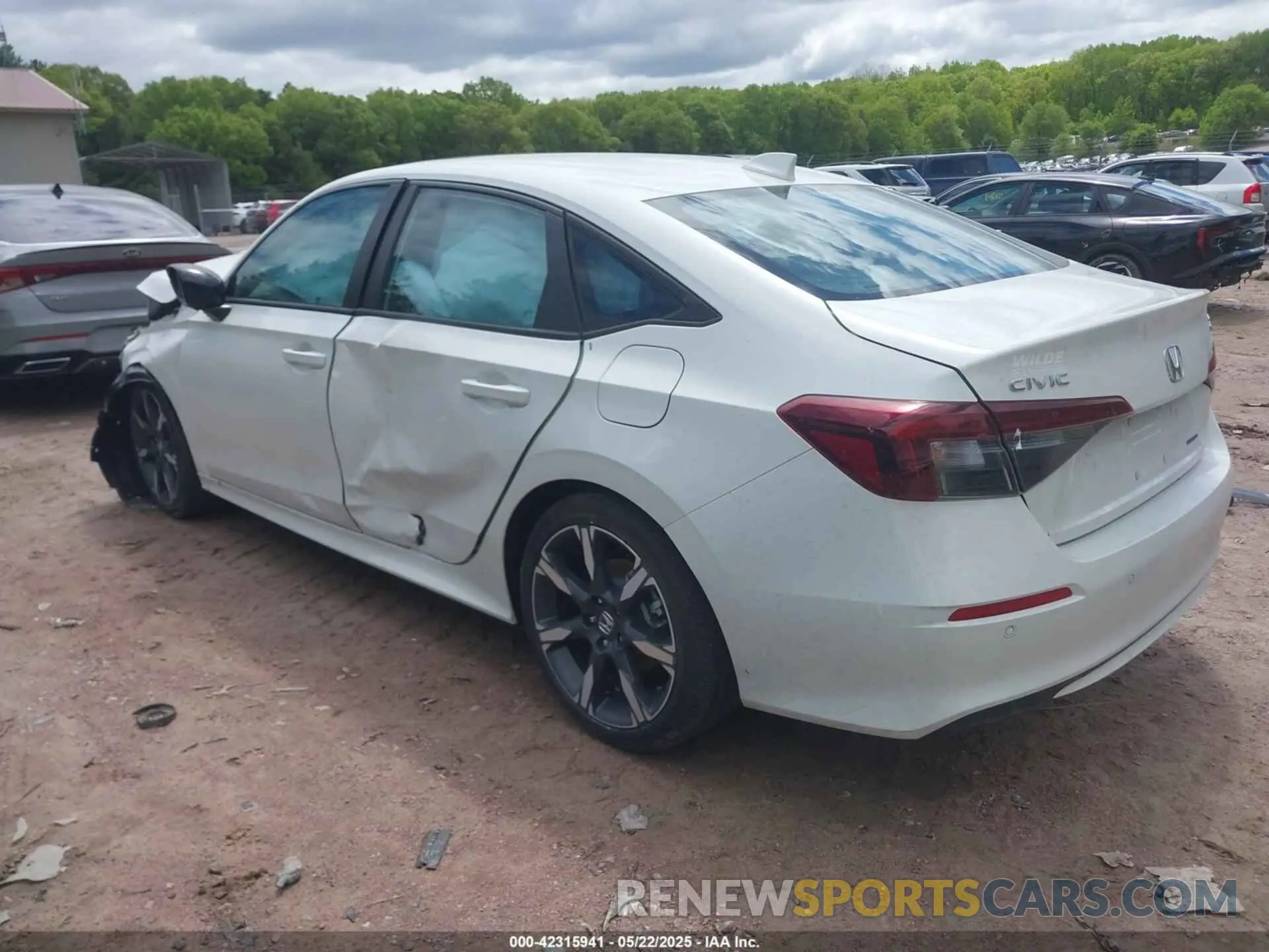 3 fotografías del automóvil dañado 2HGFE4F89SH330719 HONDA CIVIC HYBRID 2025