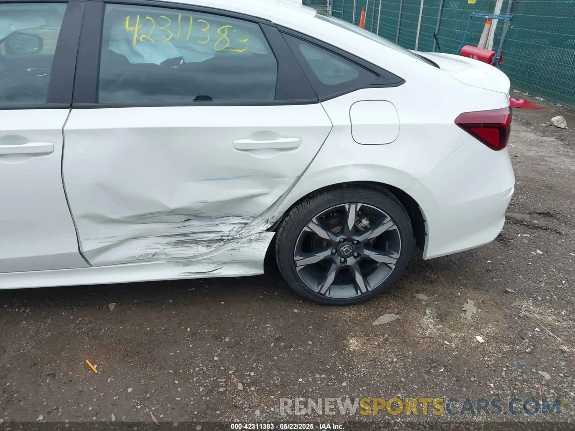 6 fotografías del automóvil dañado 2HGFE4F8XSH301231 HONDA CIVIC HYBRID 2025