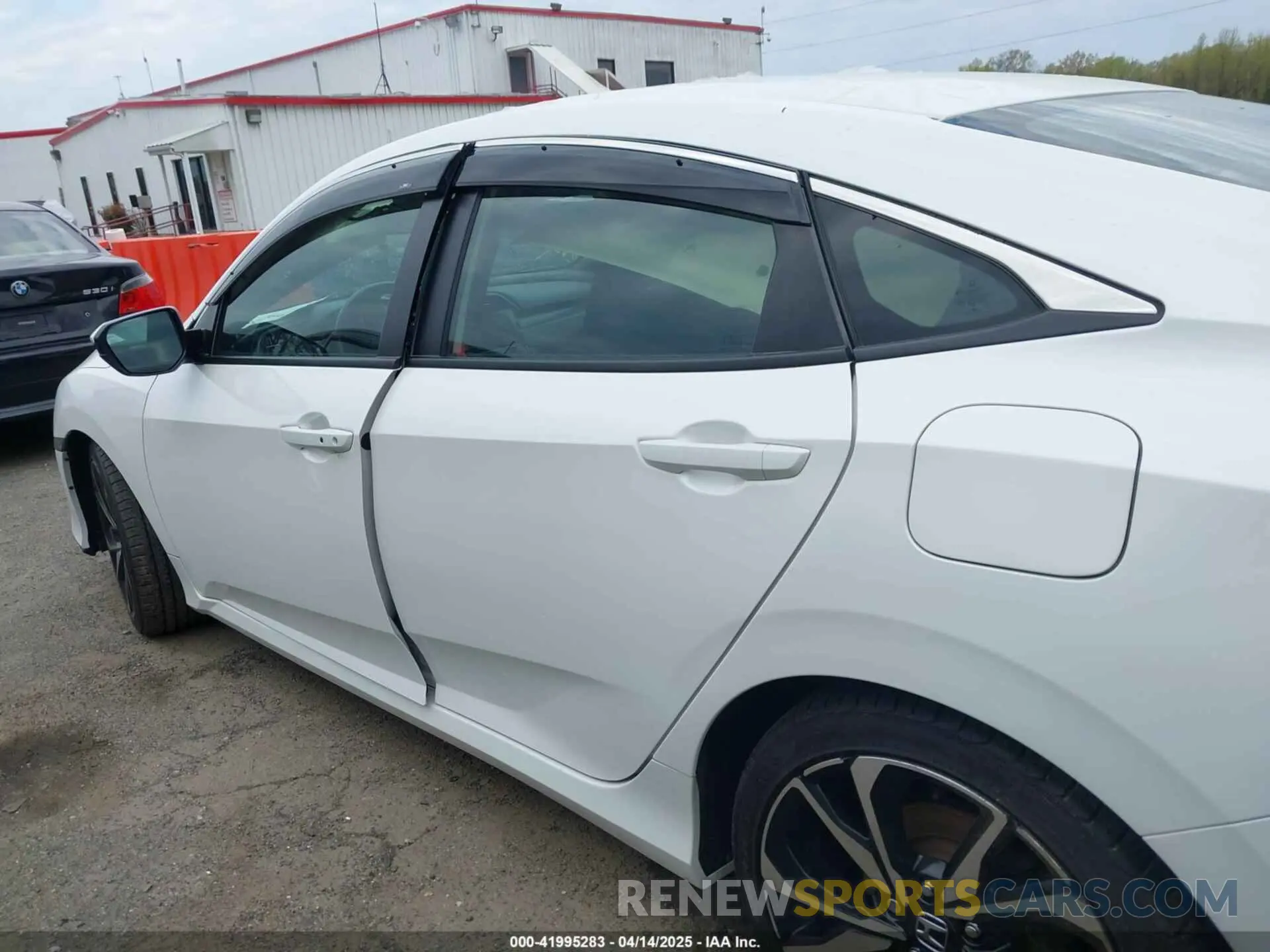14 fotografías del automóvil dañado 2HGFC1E50KH706204 HONDA CIVIC SI 2019