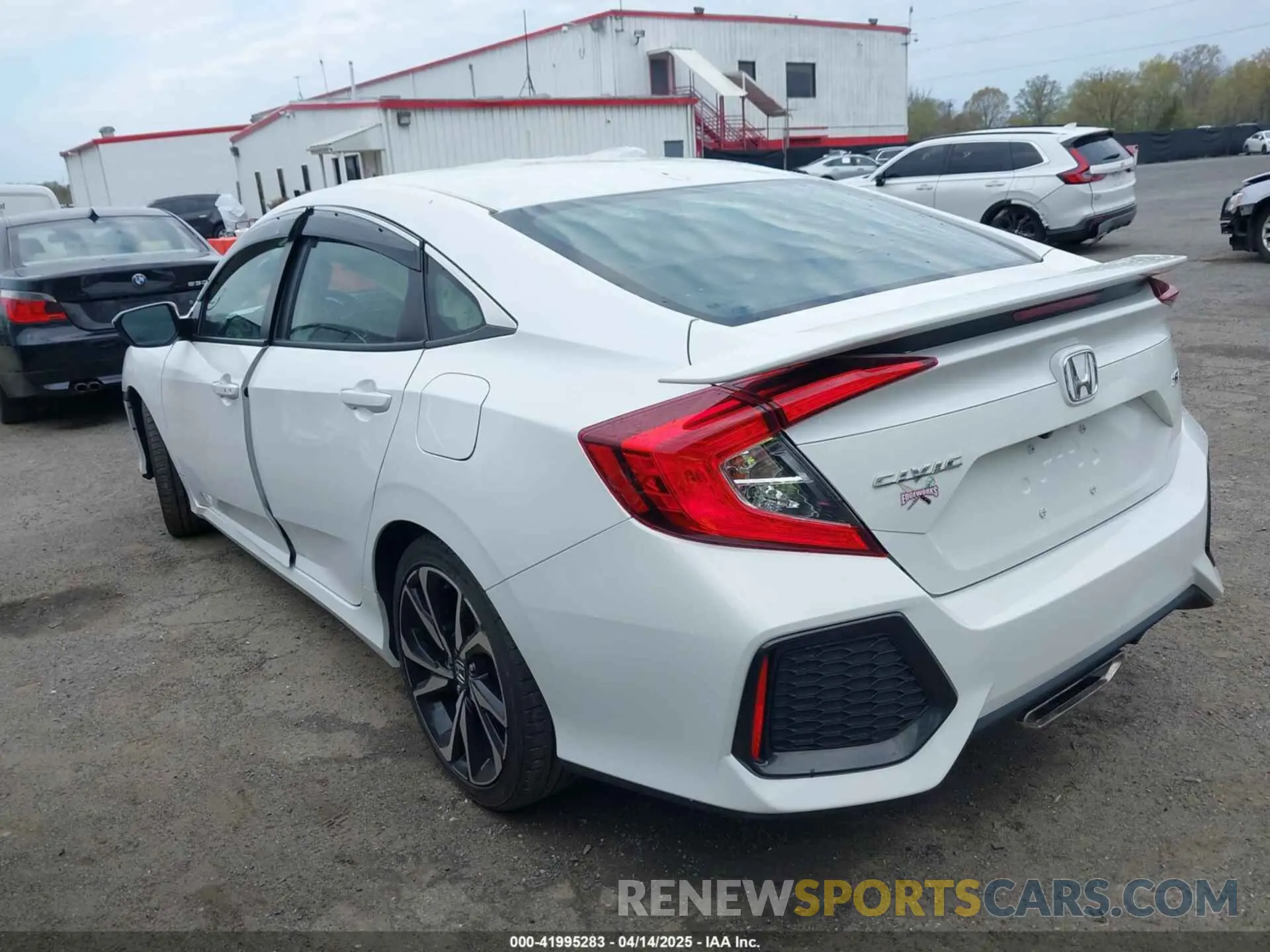 3 fotografías del automóvil dañado 2HGFC1E50KH706204 HONDA CIVIC SI 2019