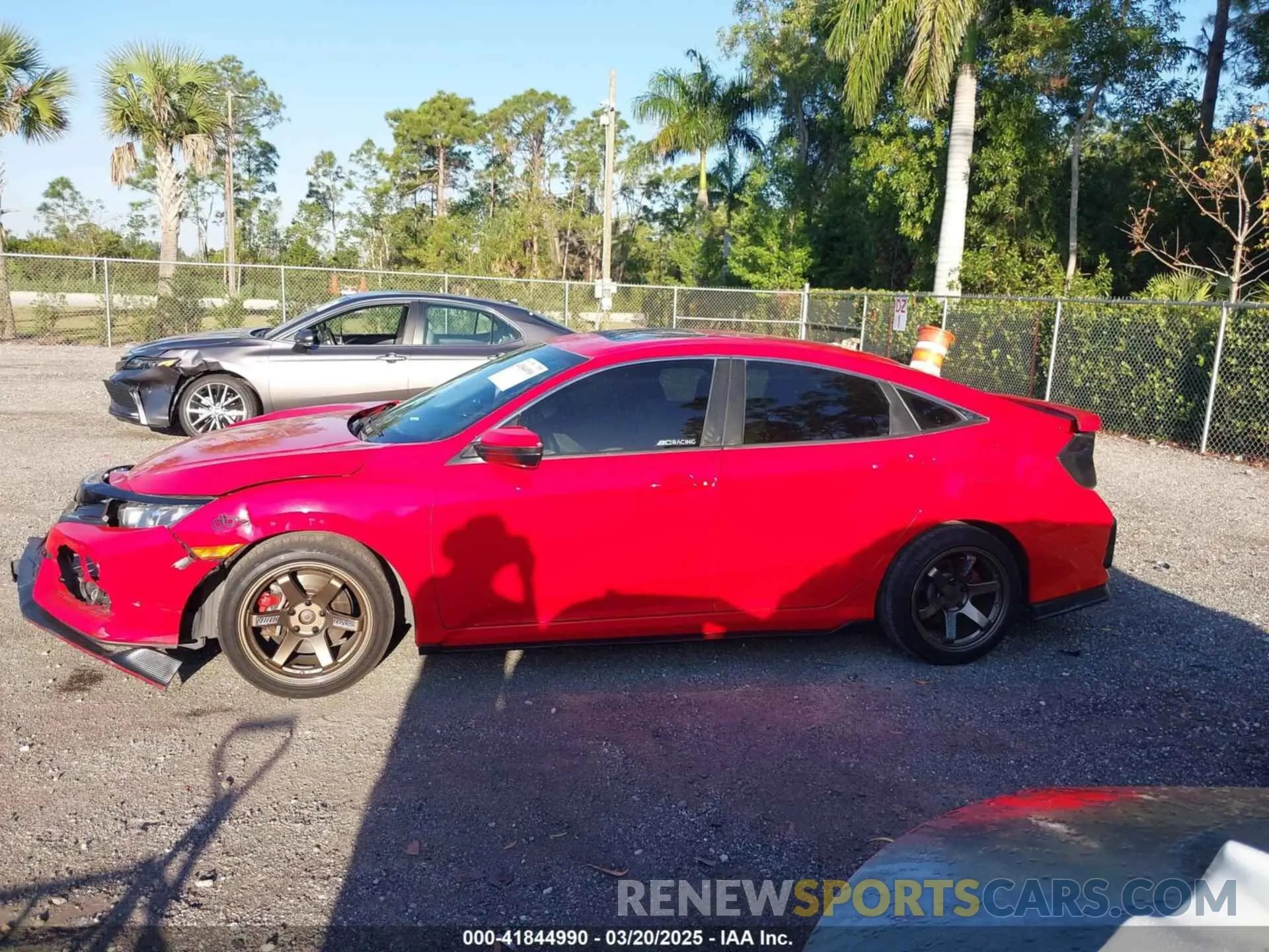 14 fotografías del automóvil dañado 2HGFC1E53KH704561 HONDA CIVIC SI 2019