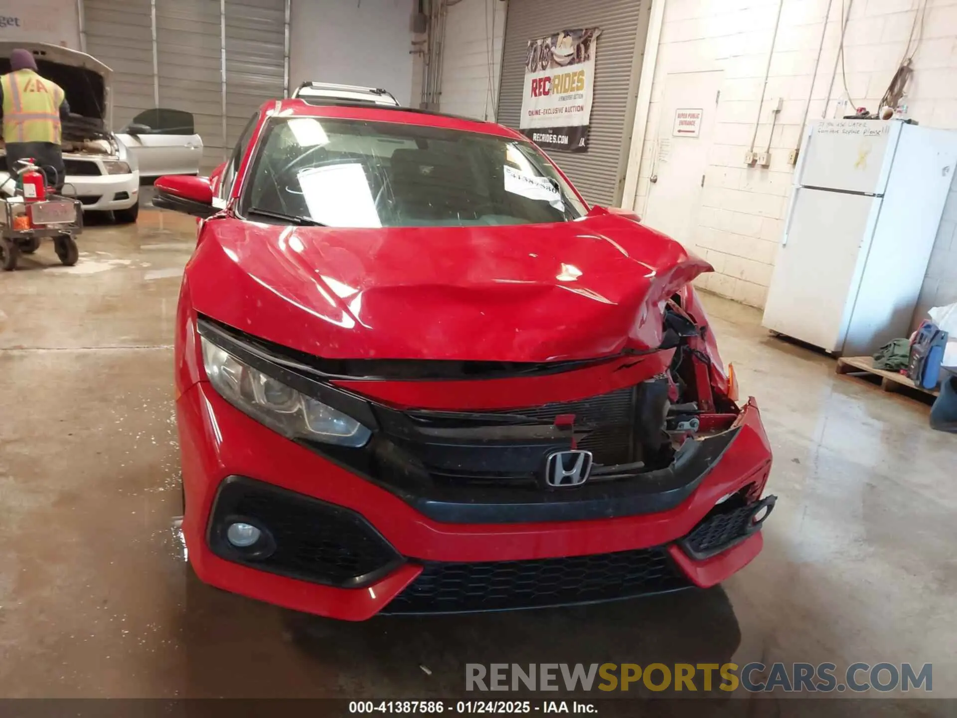 11 fotografías del automóvil dañado 2HGFC1E59KH703382 HONDA CIVIC SI 2019
