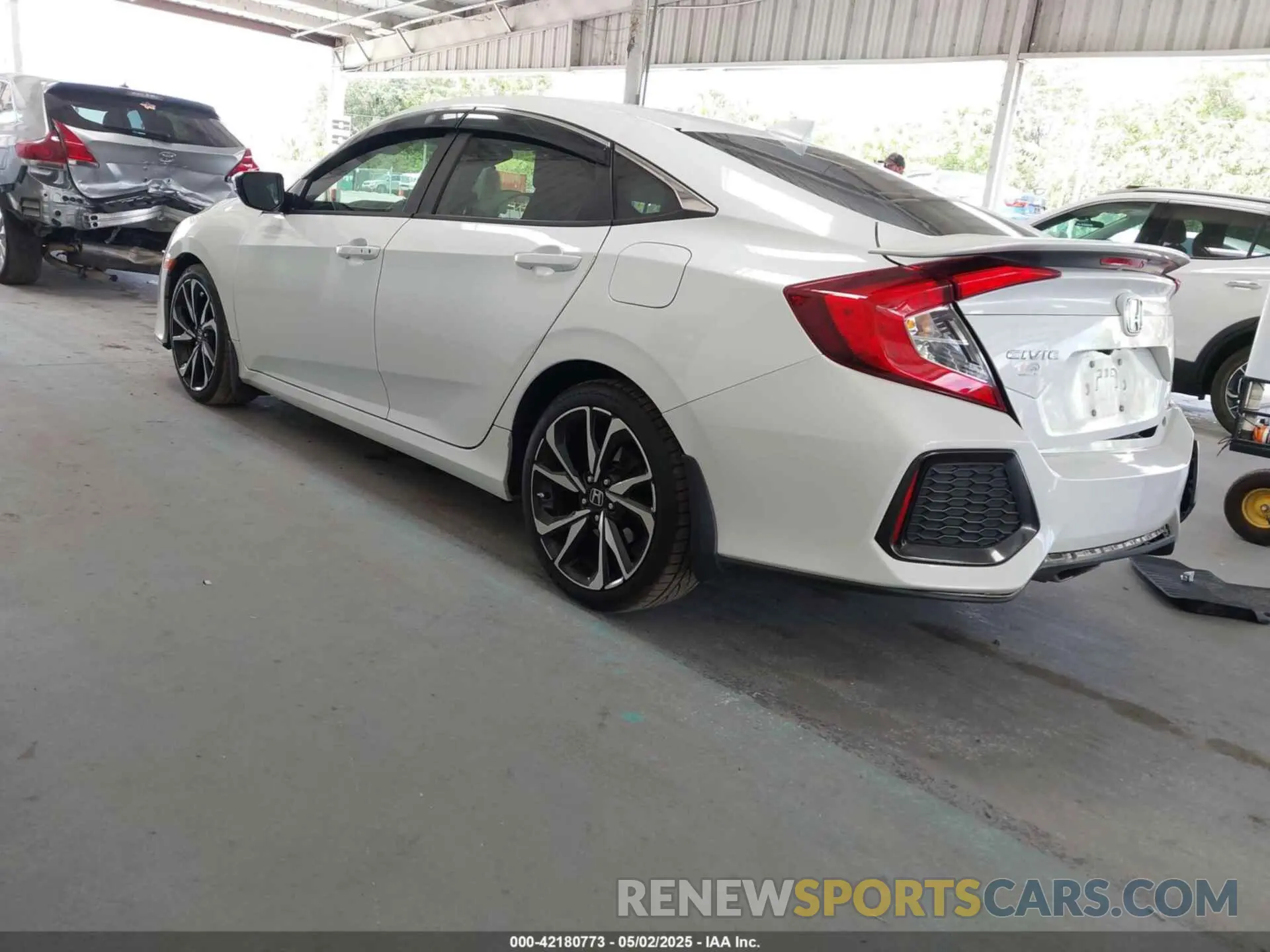 3 fotografías del automóvil dañado 2HGFC1E59KH707819 HONDA CIVIC SI 2019