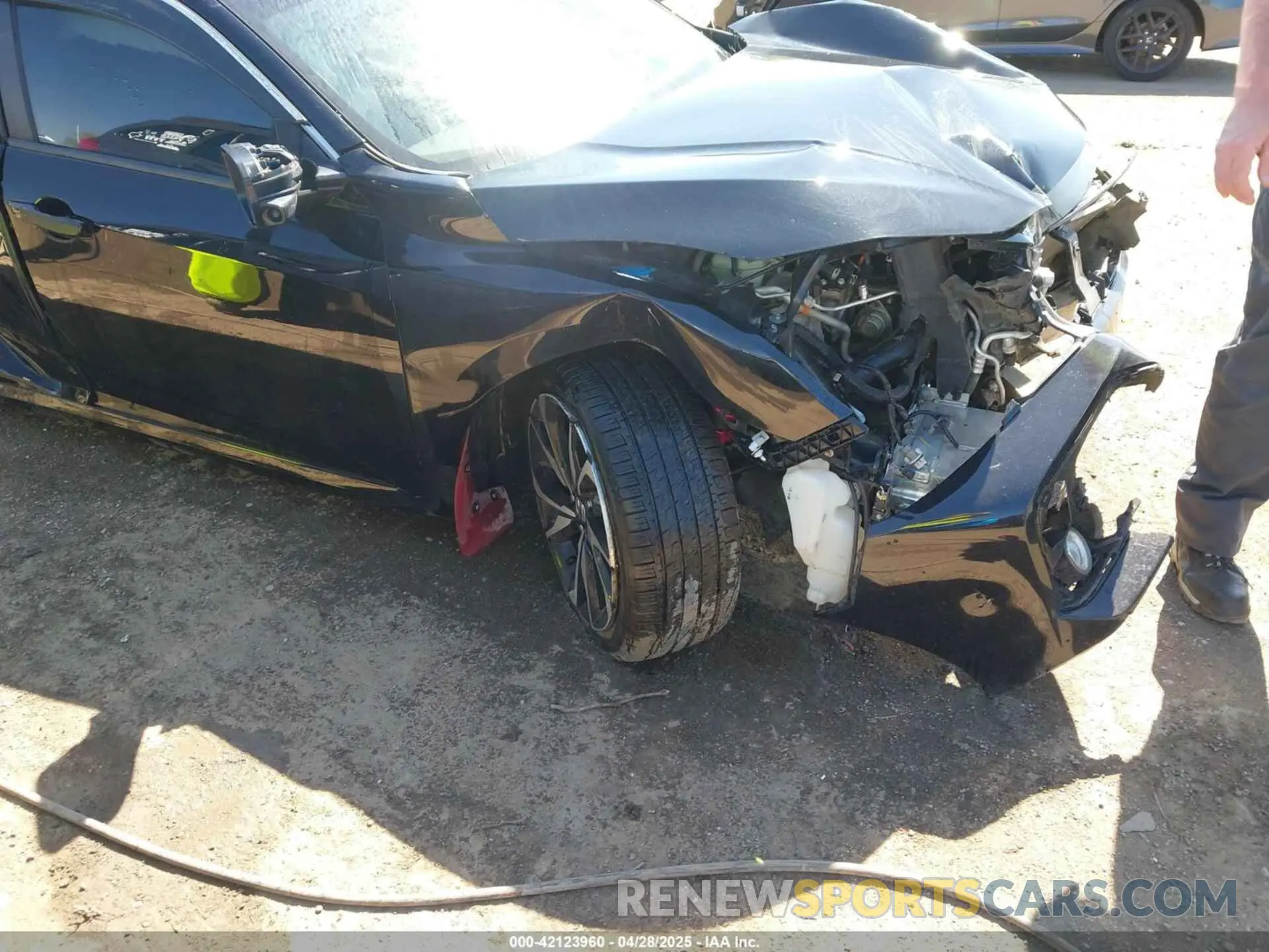13 fotografías del automóvil dañado 2HGFC1E5XKH705996 HONDA CIVIC SI 2019