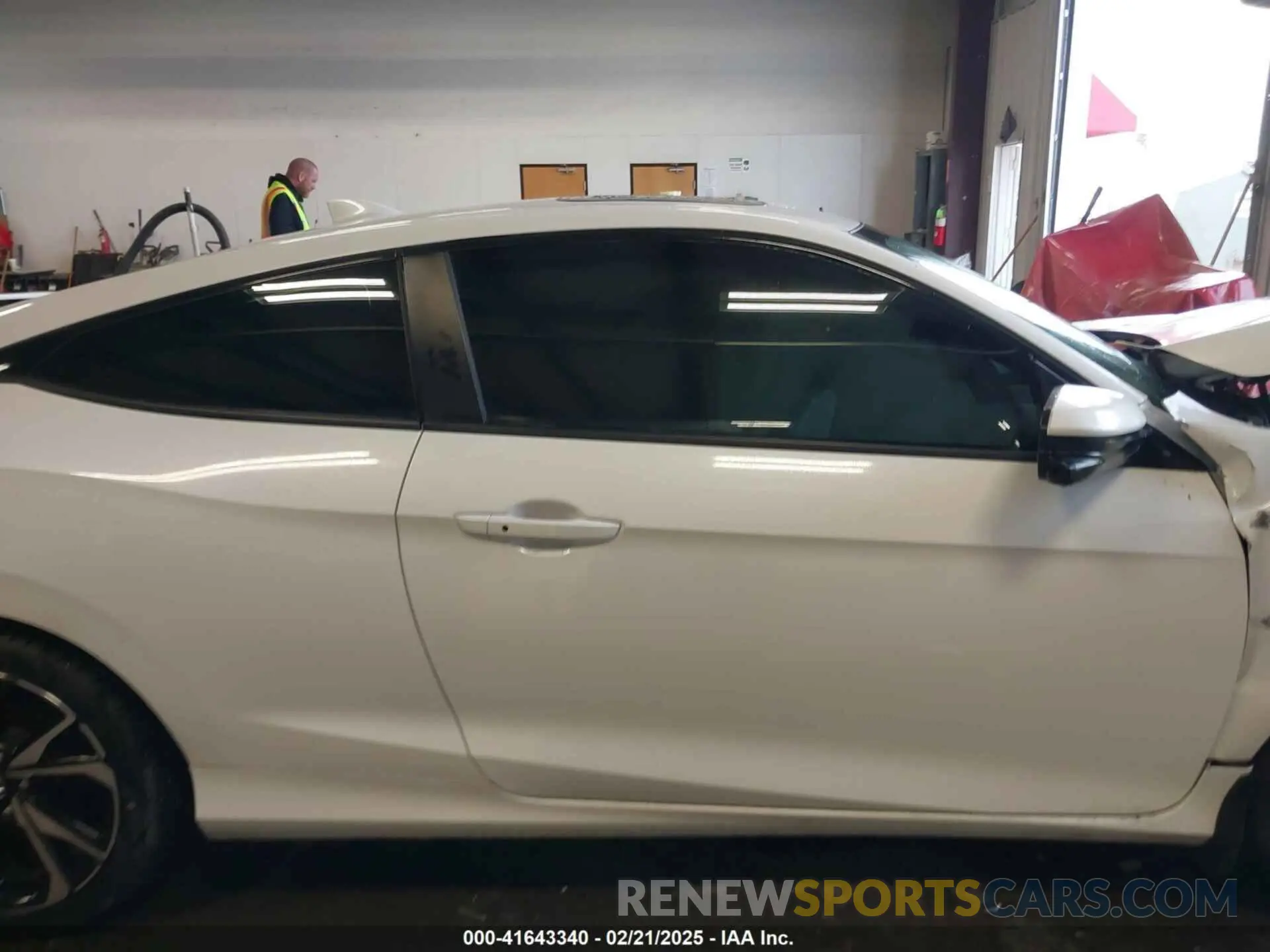14 fotografías del automóvil dañado 2HGFC3A54KH755231 HONDA CIVIC SI 2019