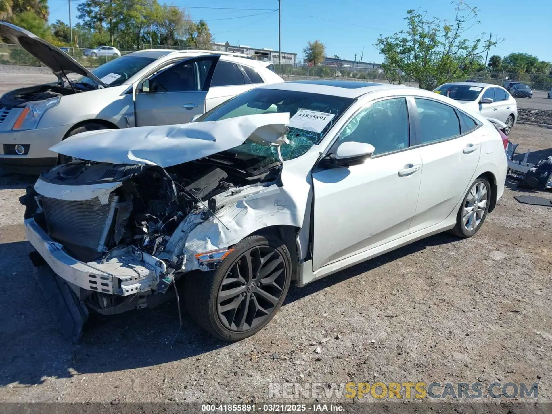 2 fotografías del automóvil dañado 2HGFC1E52LH704715 HONDA CIVIC SI 2020