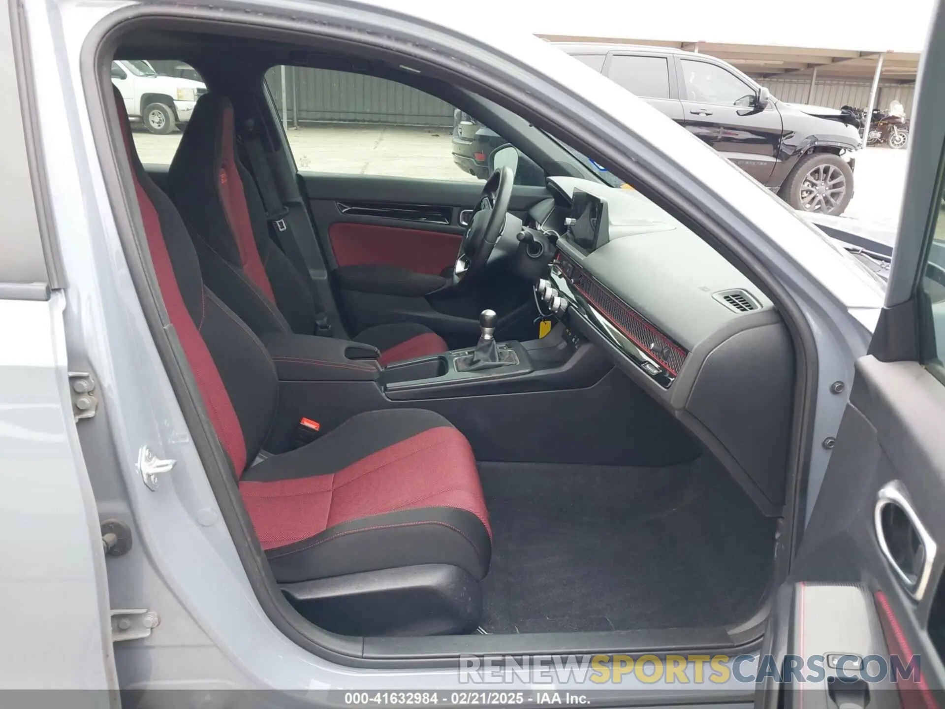 5 fotografías del automóvil dañado 2HGFE1E51NH472363 HONDA CIVIC SI 2022