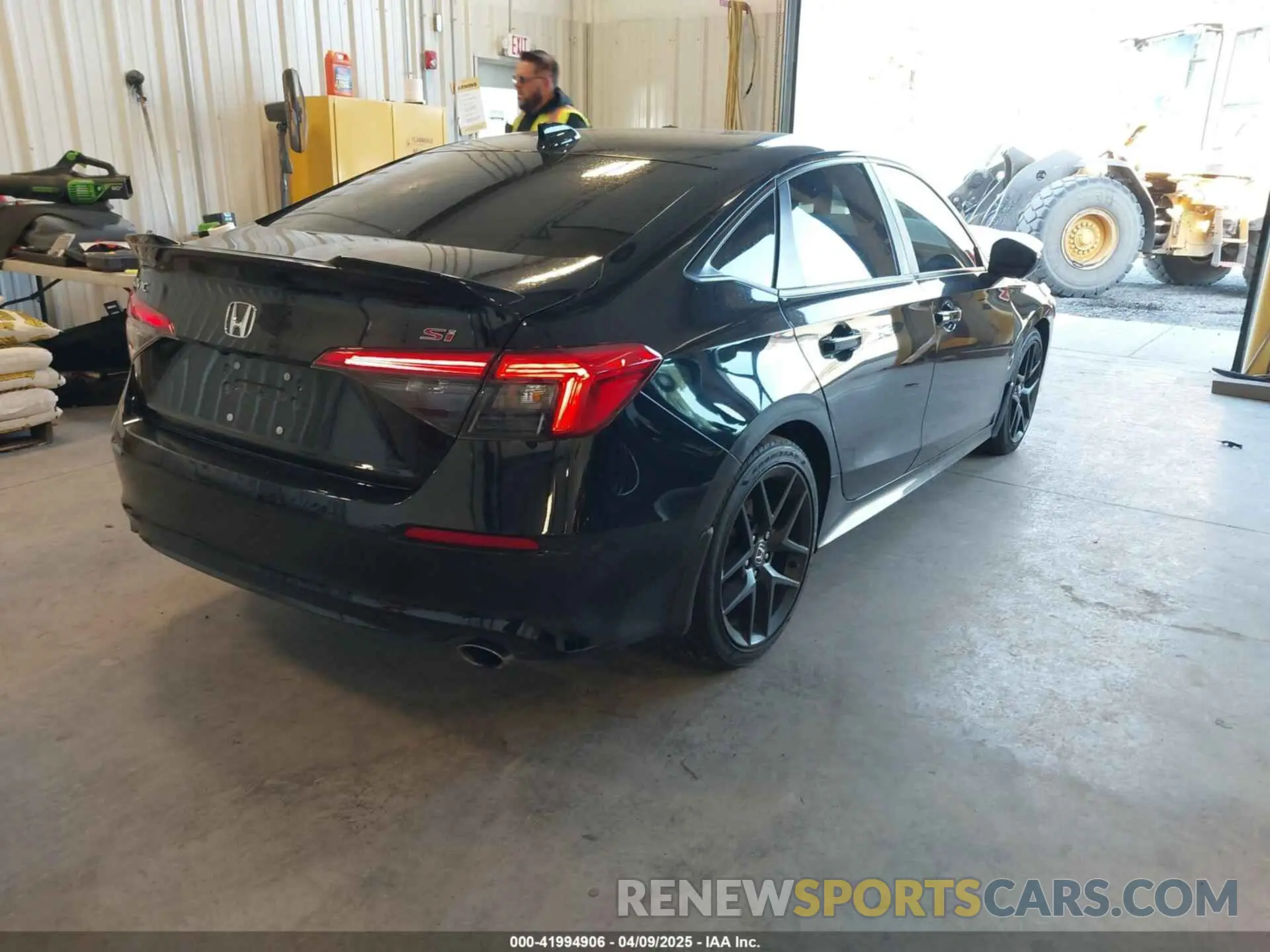 4 fotografías del automóvil dañado 2HGFE1E54NH476634 HONDA CIVIC SI 2022