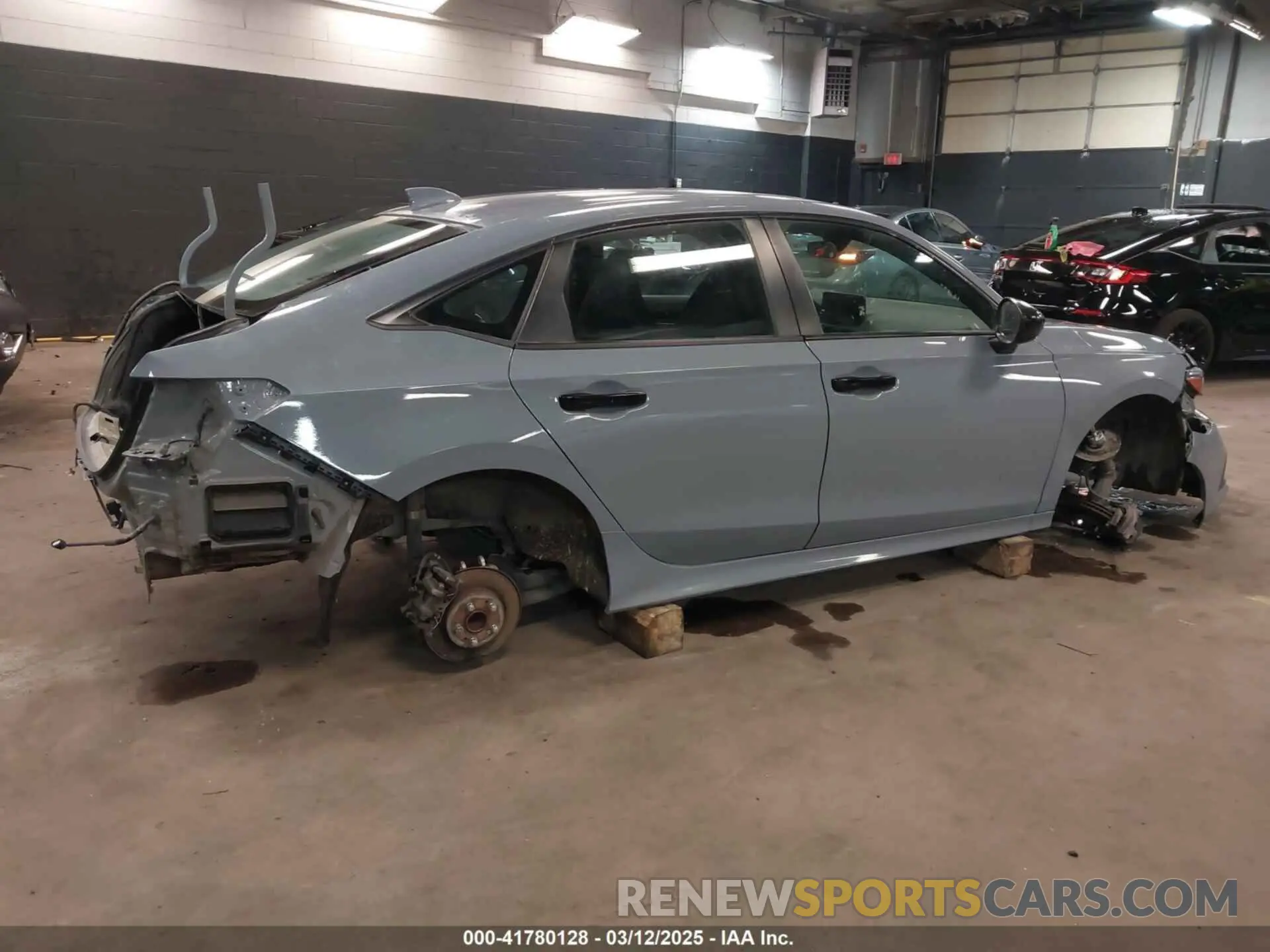 4 fotografías del automóvil dañado 2HGFE1E57NH473307 HONDA CIVIC SI 2022