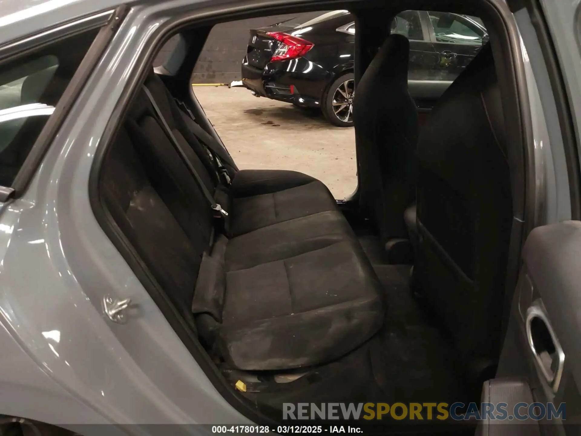8 fotografías del automóvil dañado 2HGFE1E57NH473307 HONDA CIVIC SI 2022